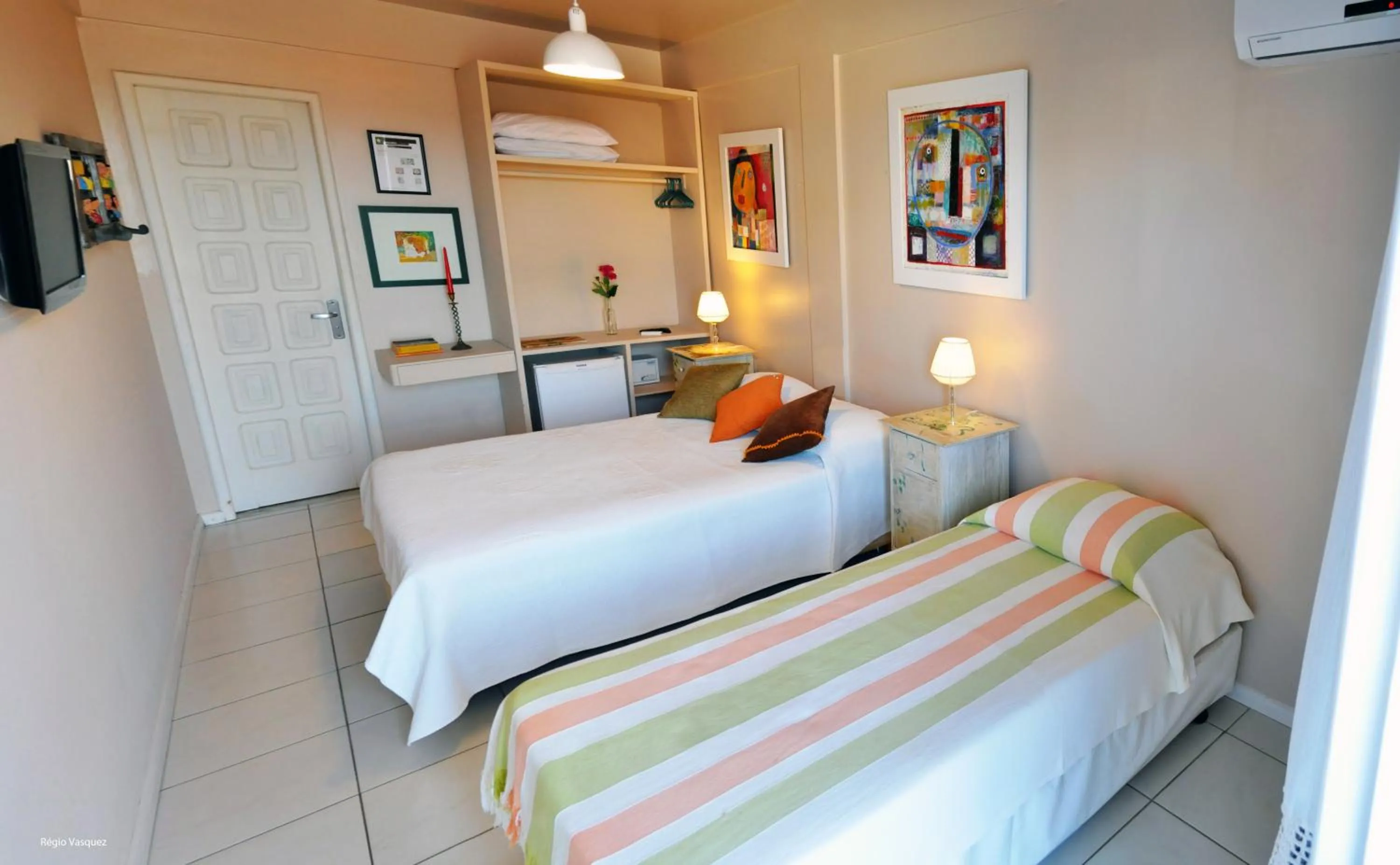 Photo of the whole room, Bed in Pousada Via Brasil