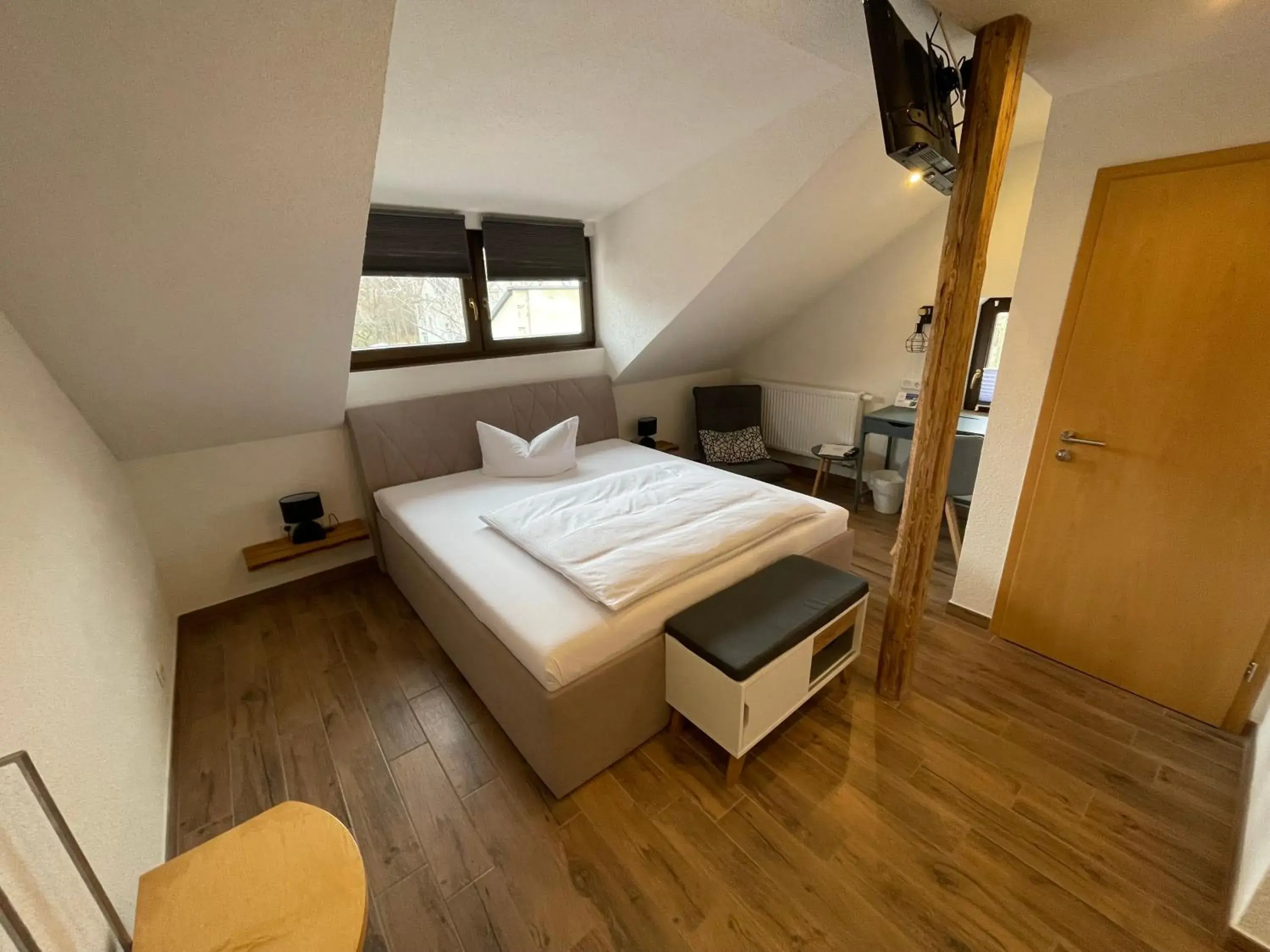 Standard Double Room in Avenue Das Gästehaus Standard Double Room in Avenue Das Gästehaus