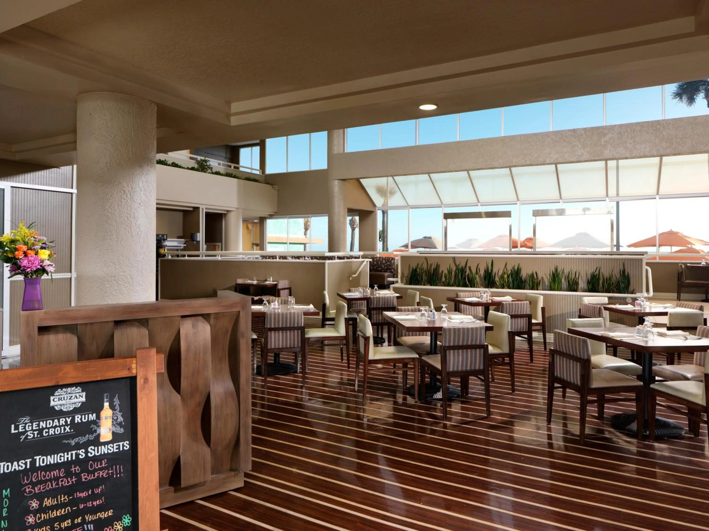 Restaurant/places to eat in DoubleTree Suites by Hilton Melbourne Beach Oceanfront