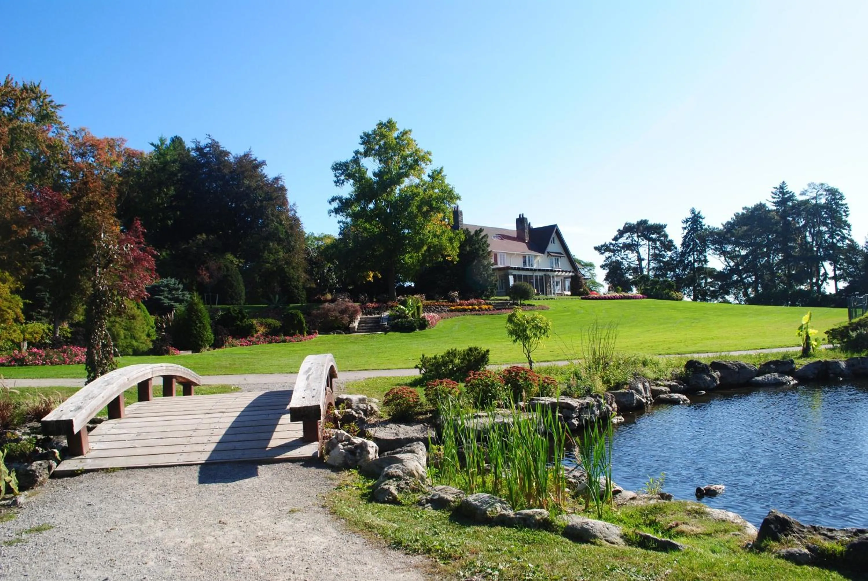 Nearby landmark in Holiday Inn & Suites Oakville at Bronte by IHG