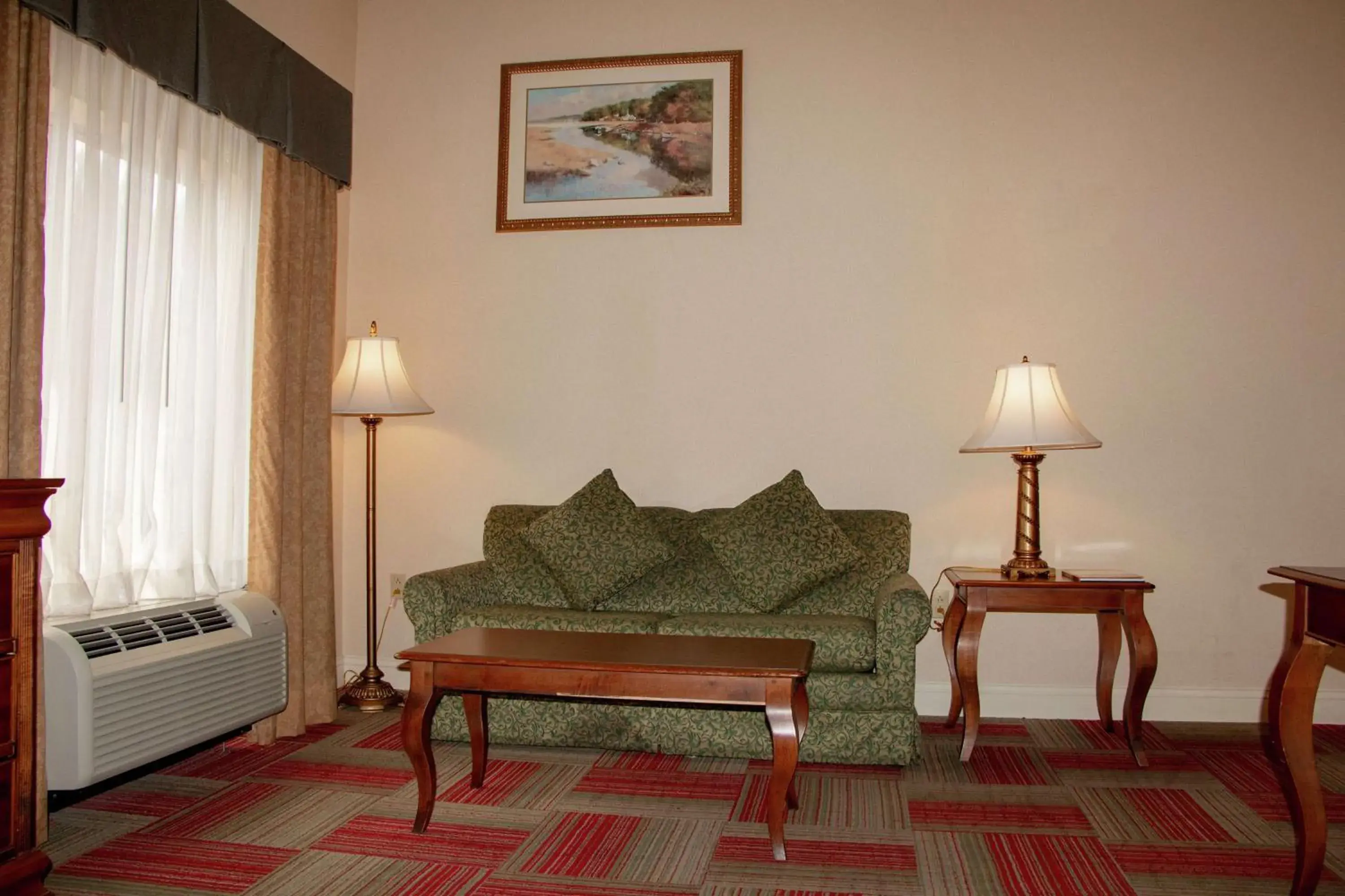 Living room in Hampton Inn & Suites Roswell Living room in Hampton Inn & Suites Roswell