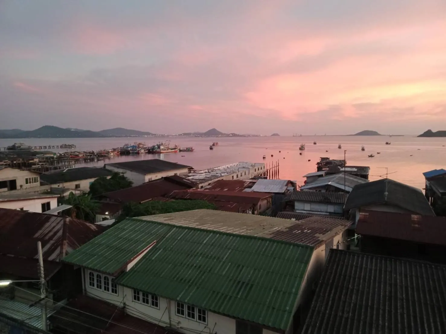 Sattahiptale Boutique Guesthouse & Hostel