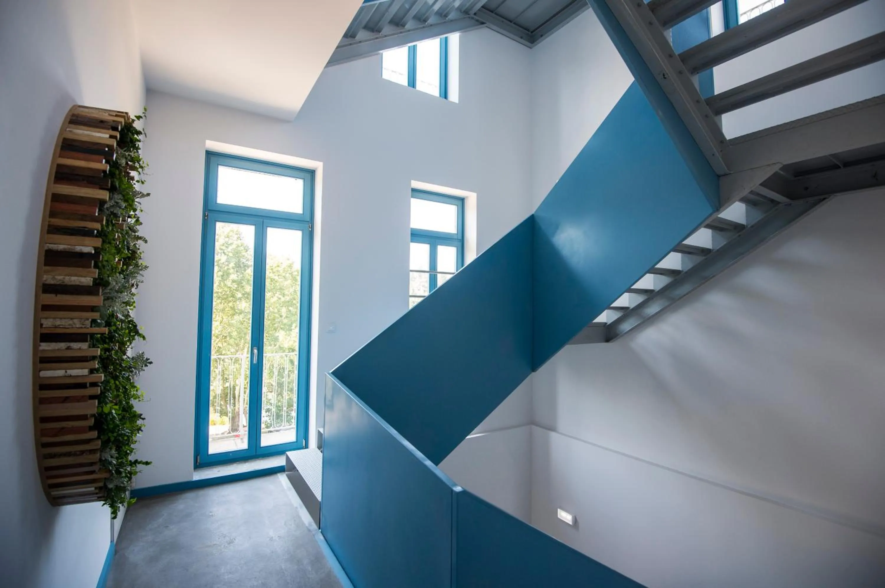 Property building in Des Arts