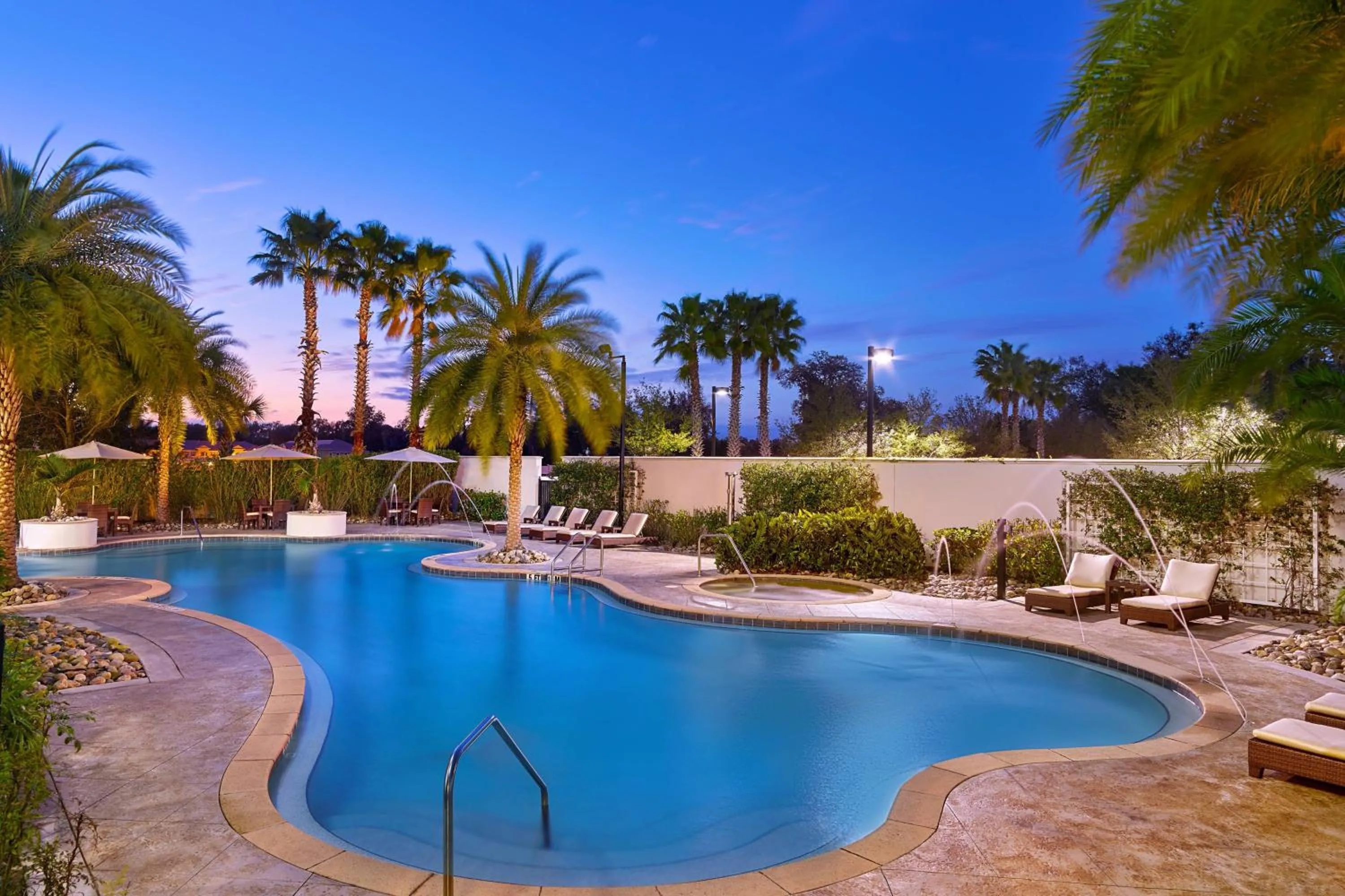 Swimming pool in The Westin Lake Mary, Orlando North