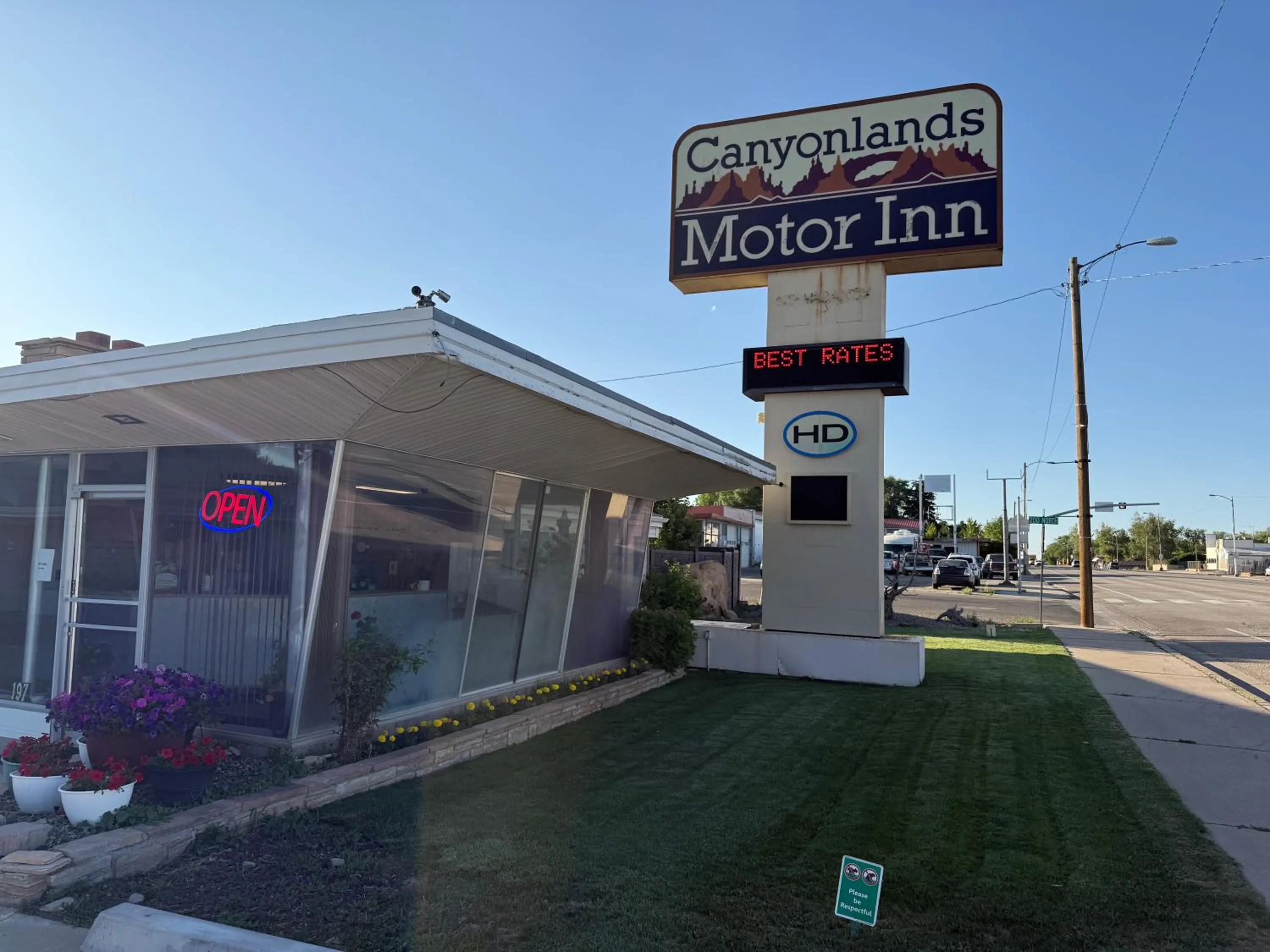 Canyonlands Motor Inn