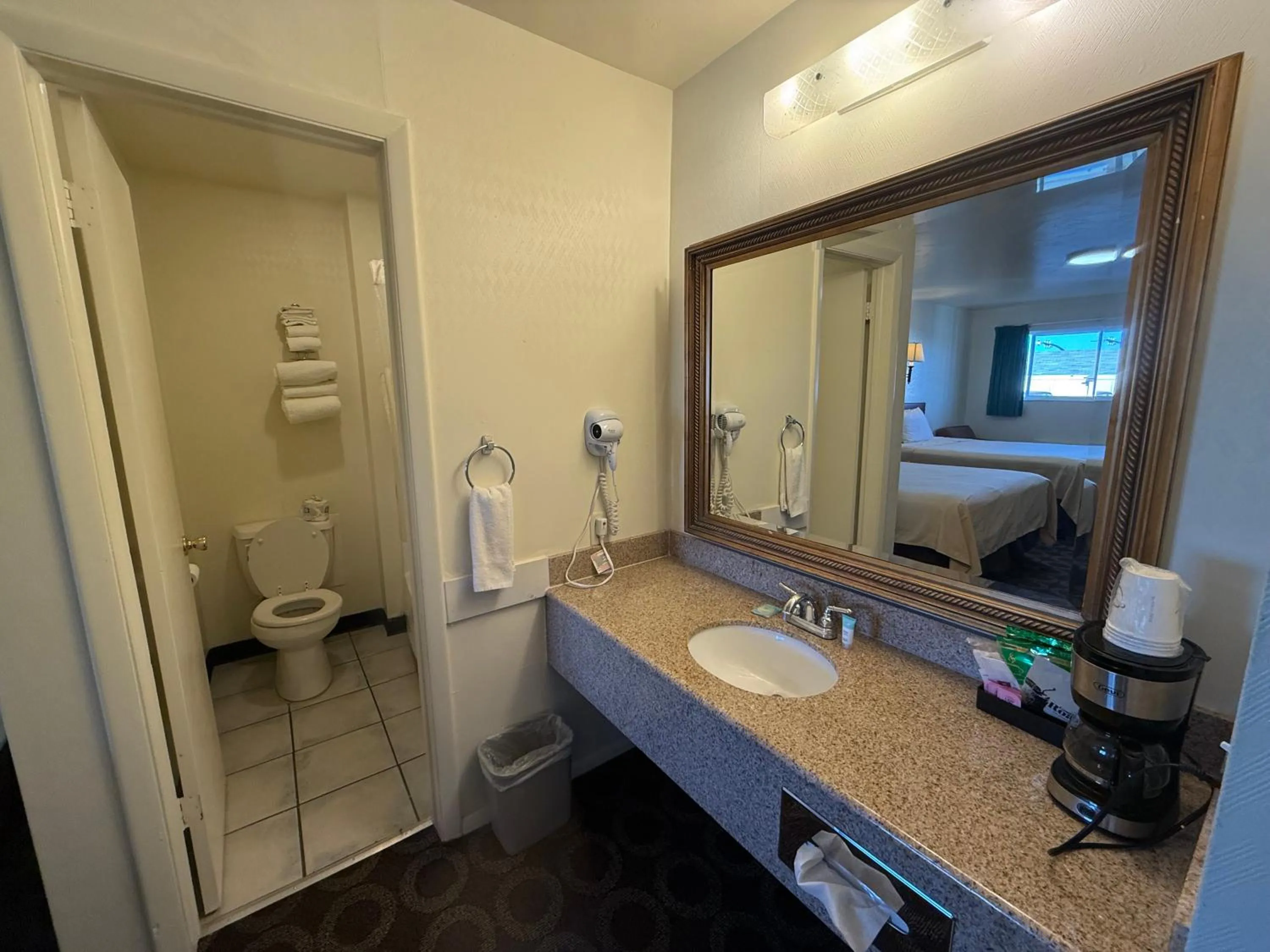 Canyonlands Motor Inn