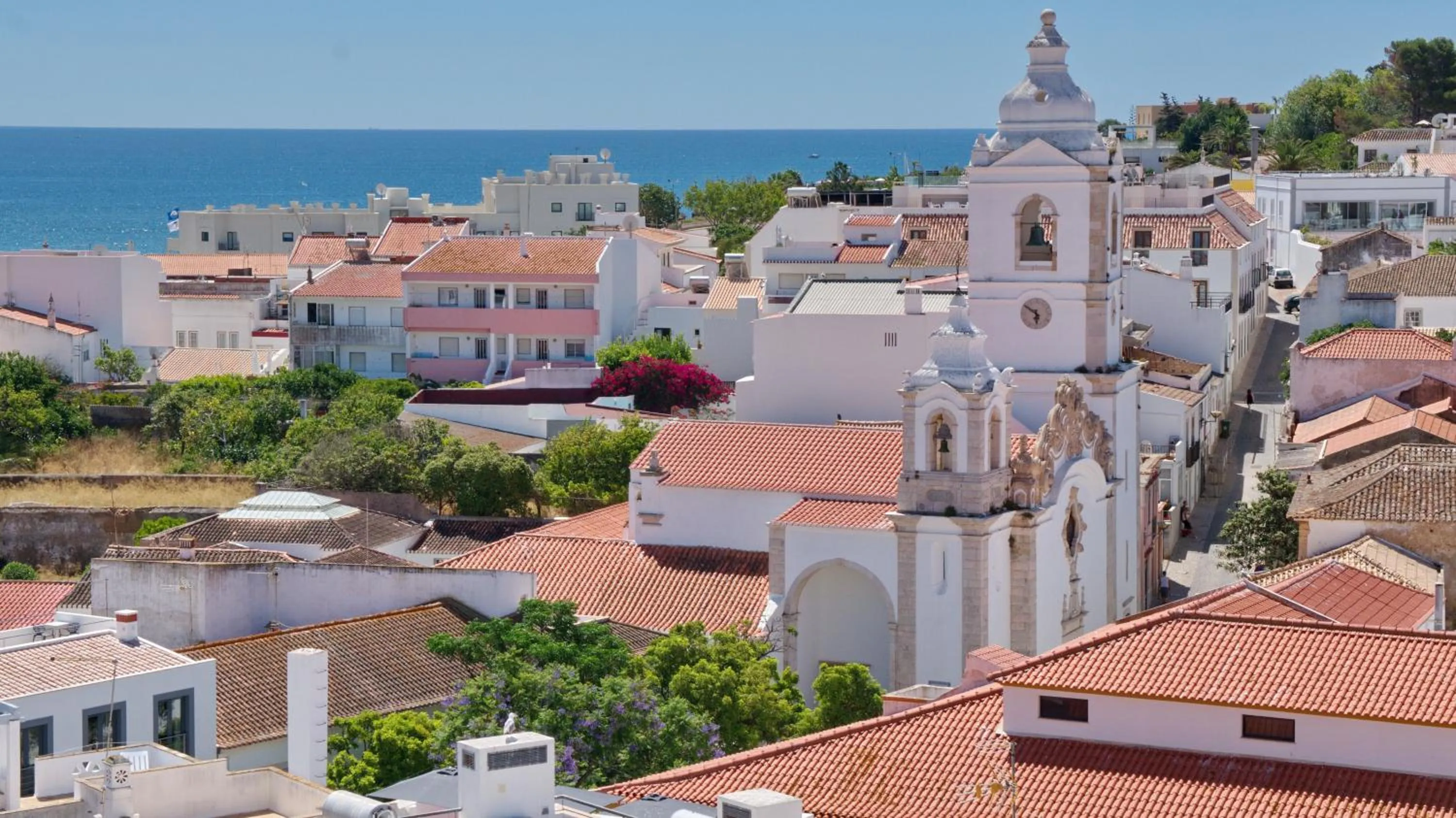 Topcity Hostel & Suites