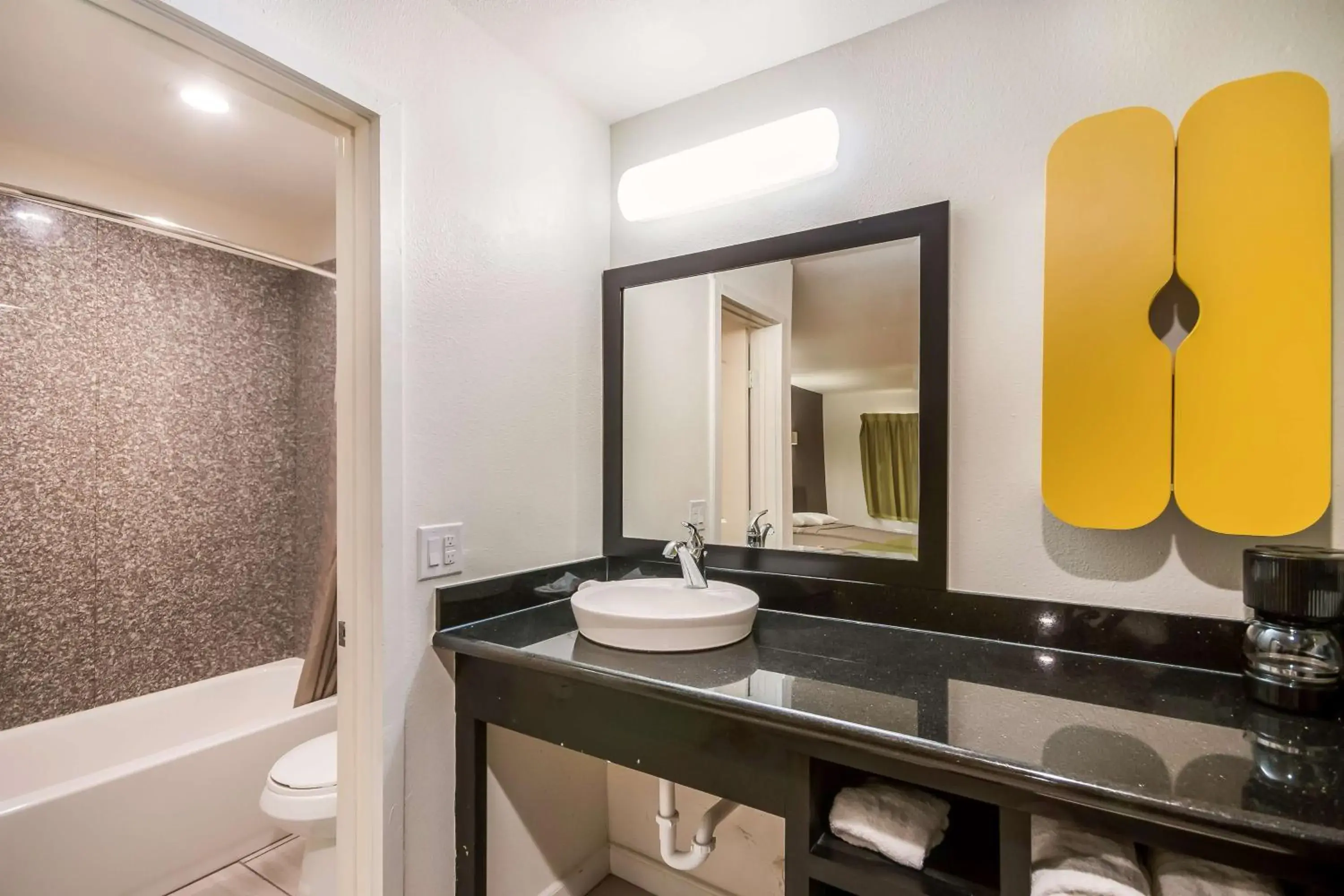 Toilet in Studio 6-Huntsville, TX Toilet in Studio 6-Huntsville, TX