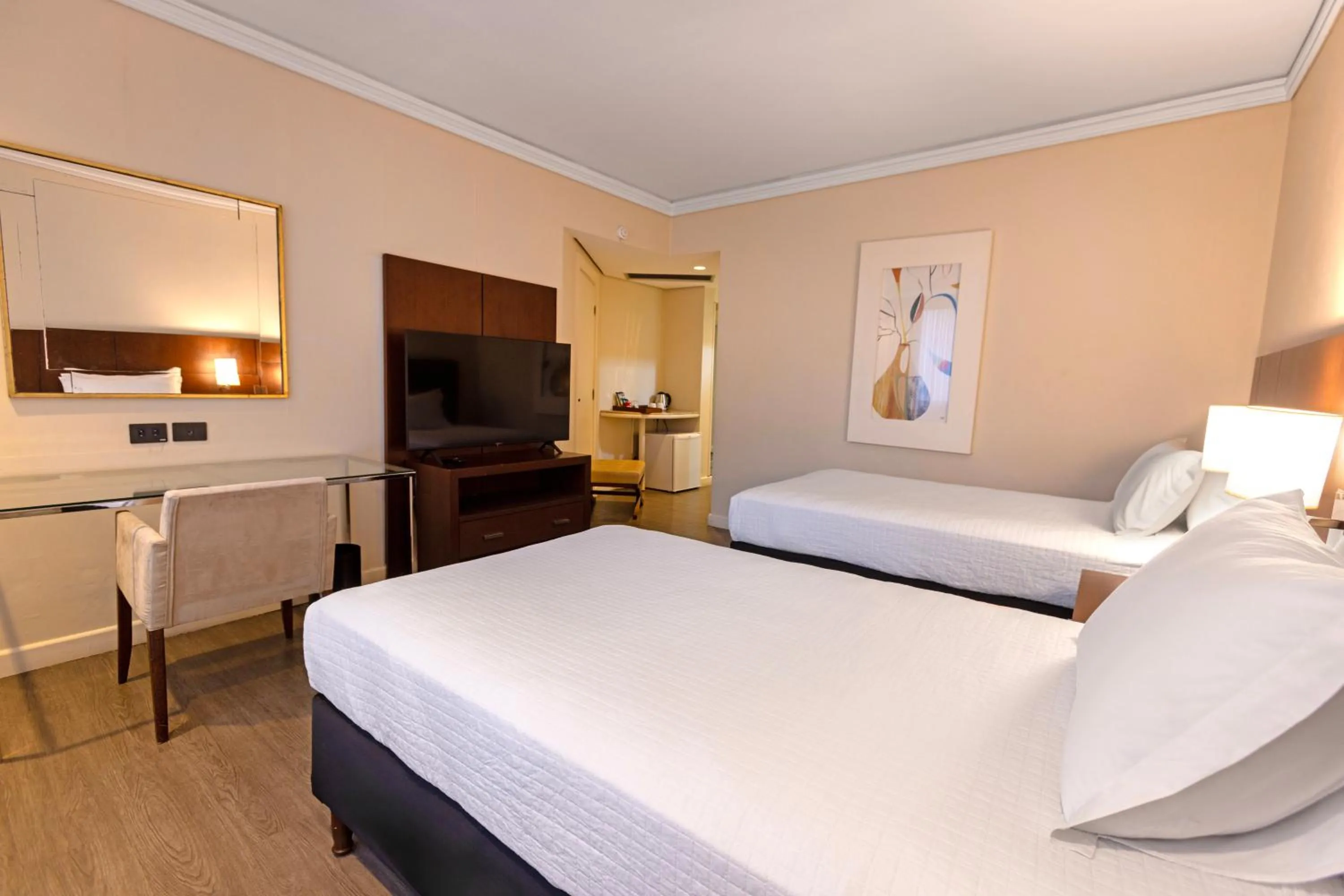 Bed in Grand Mercure Curitiba Rayon