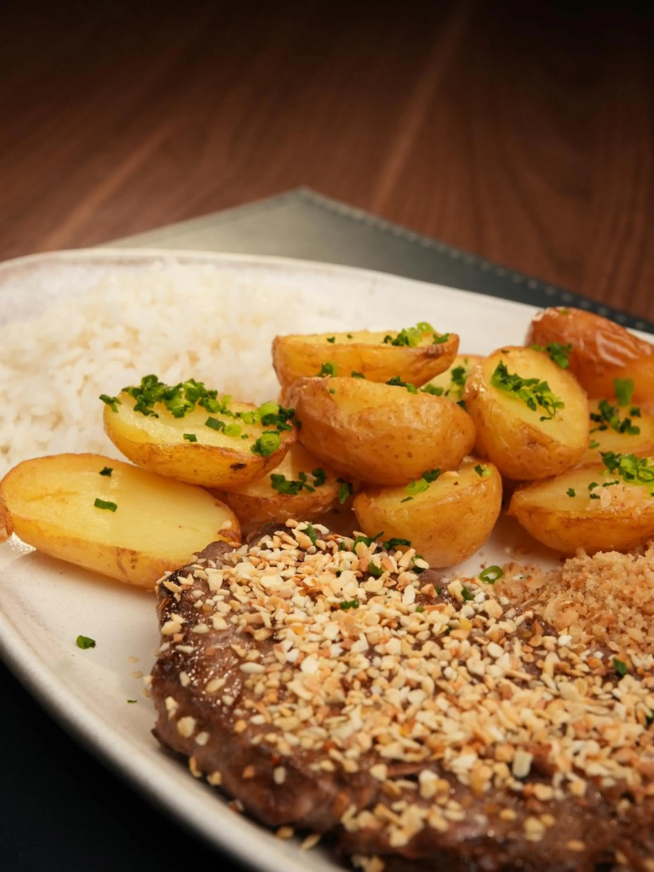 Restaurant/places to eat in Grand Mercure Curitiba Rayon