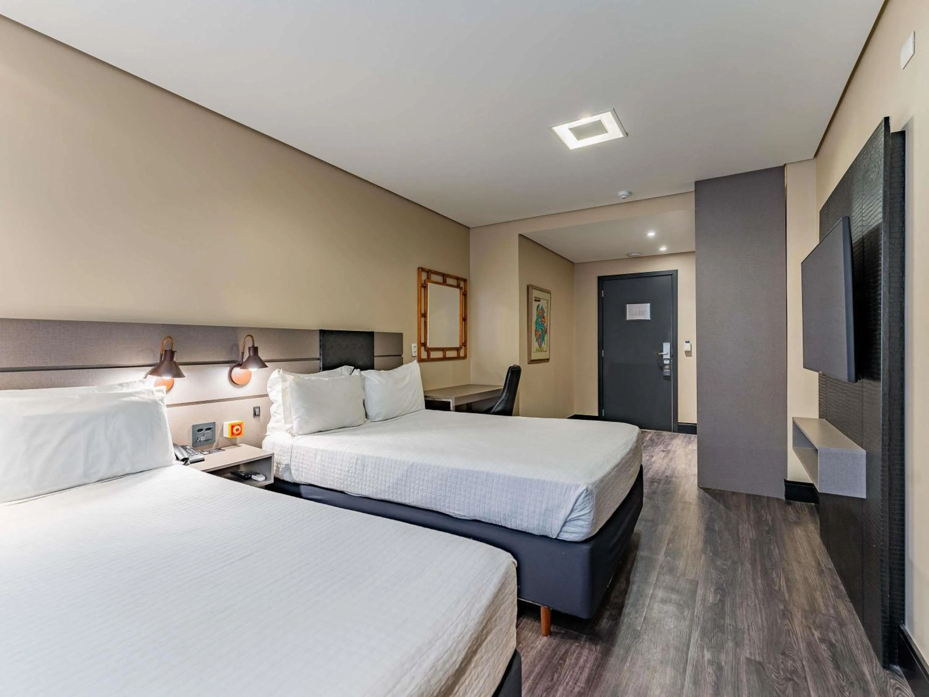 Bedroom, Bed in Grand Mercure Curitiba Rayon