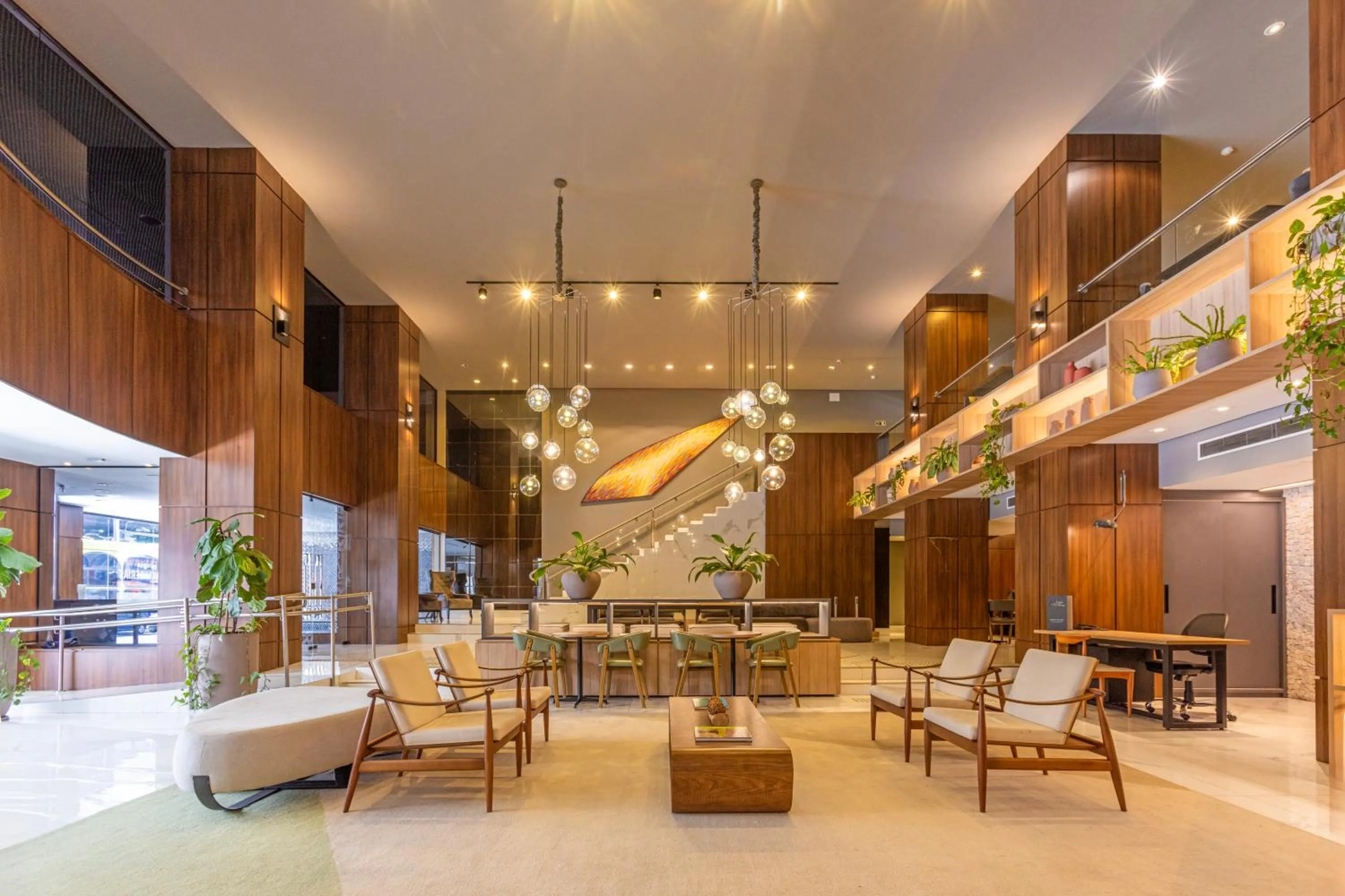 Lobby or reception in Grand Mercure Curitiba Rayon