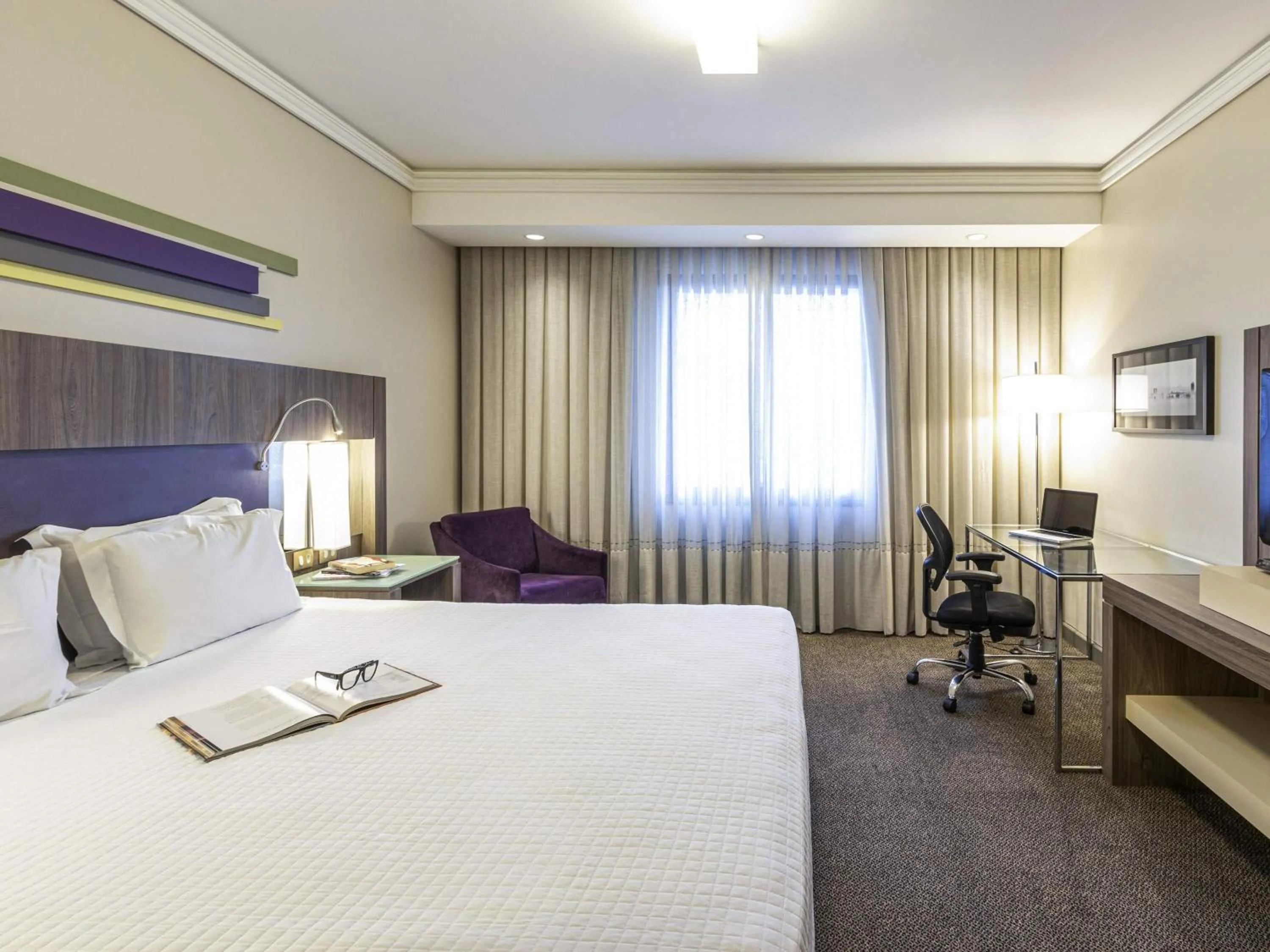 Bedroom, Bed in Grand Mercure Curitiba Rayon