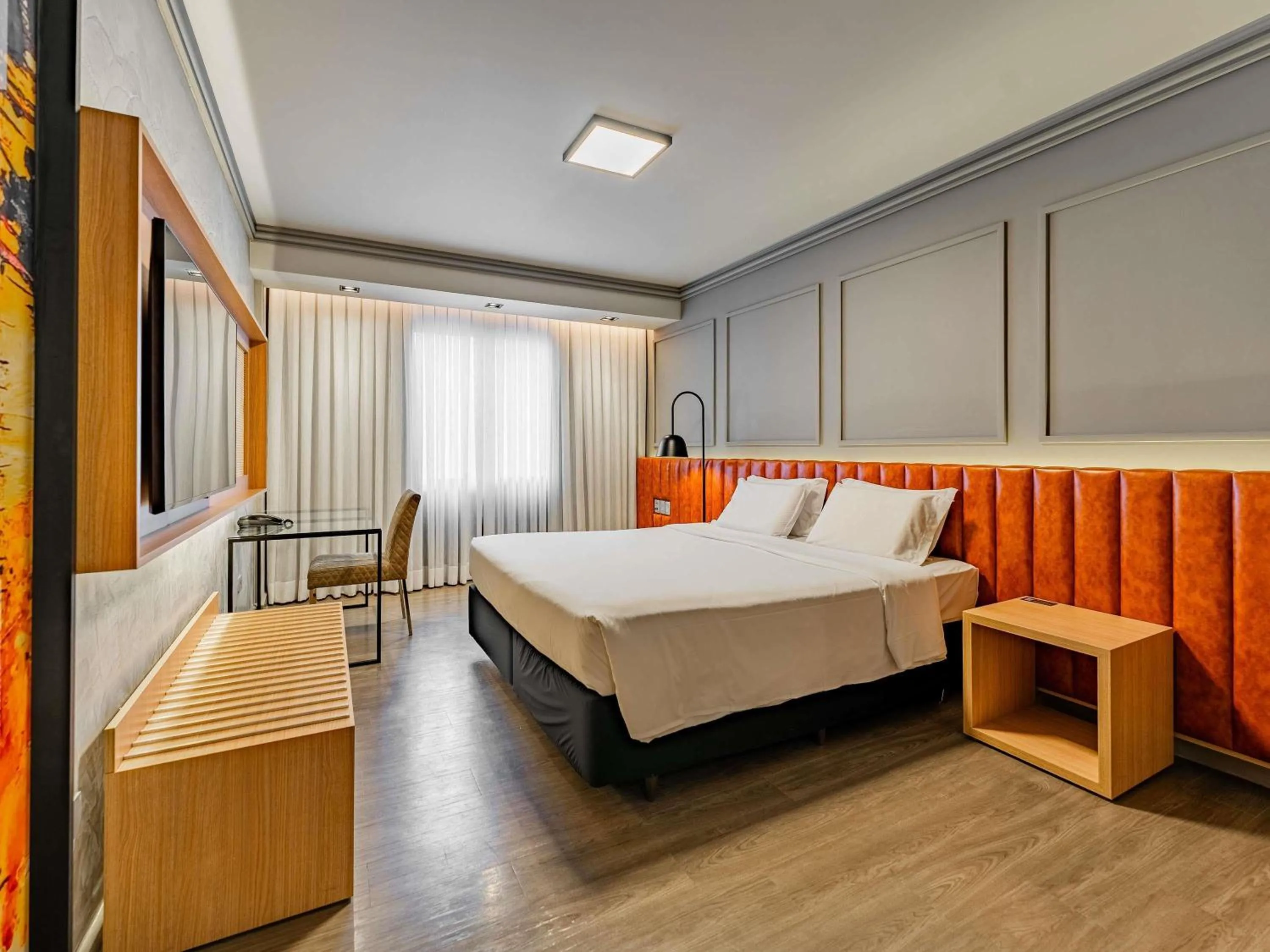 Bedroom, Bed in Grand Mercure Curitiba Rayon