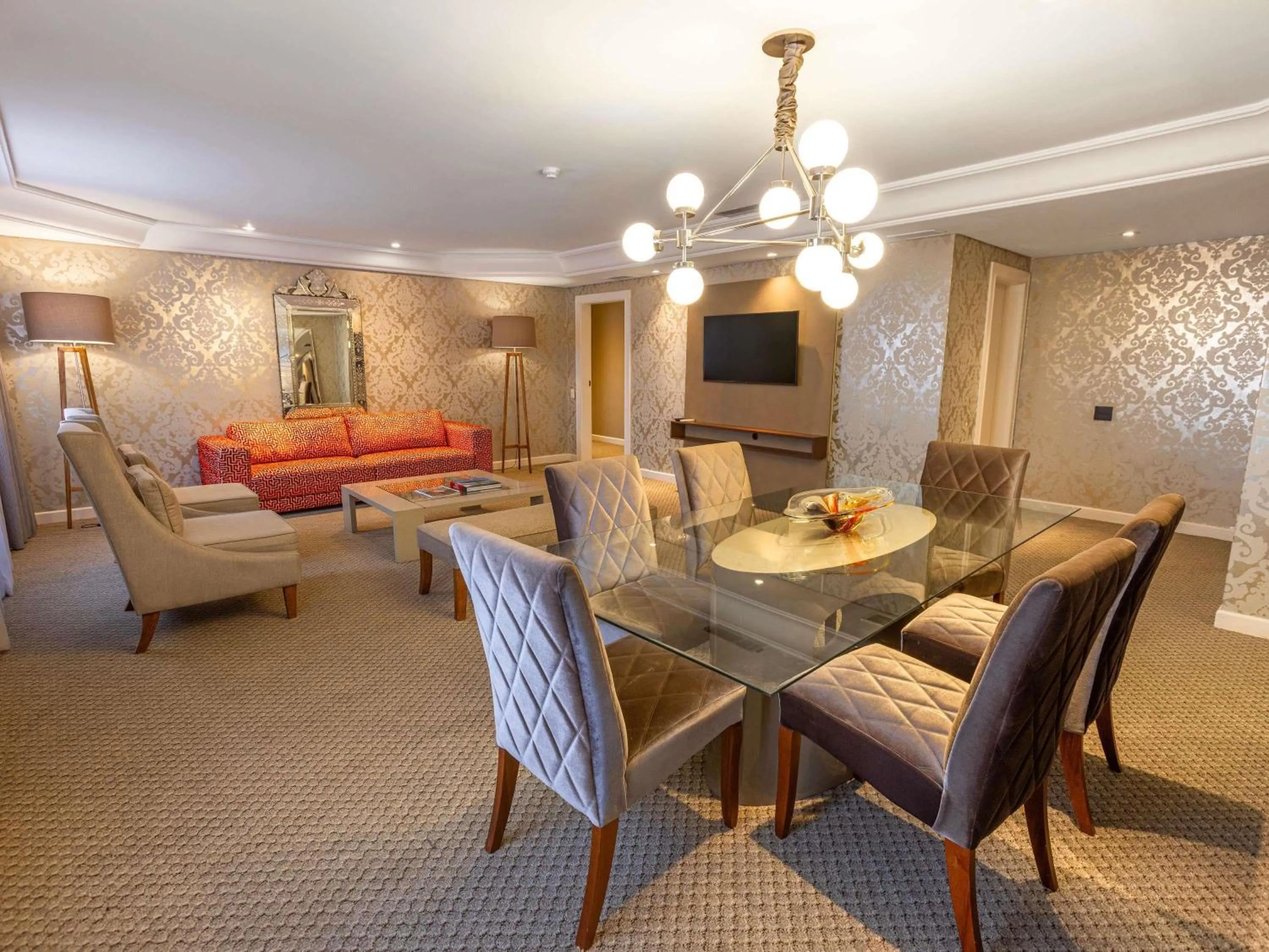 Bedroom in Grand Mercure Curitiba Rayon