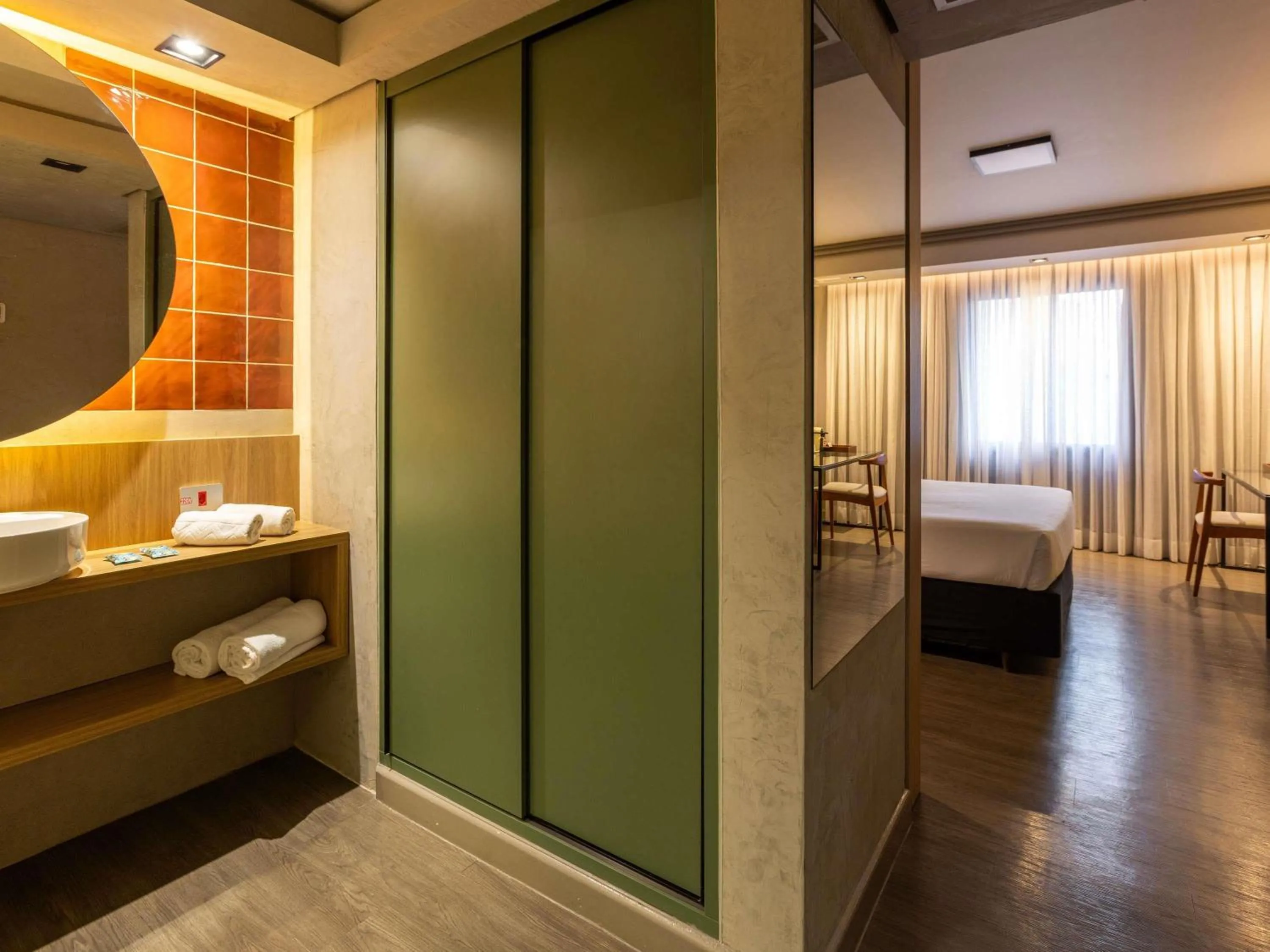 Bedroom in Grand Mercure Curitiba Rayon