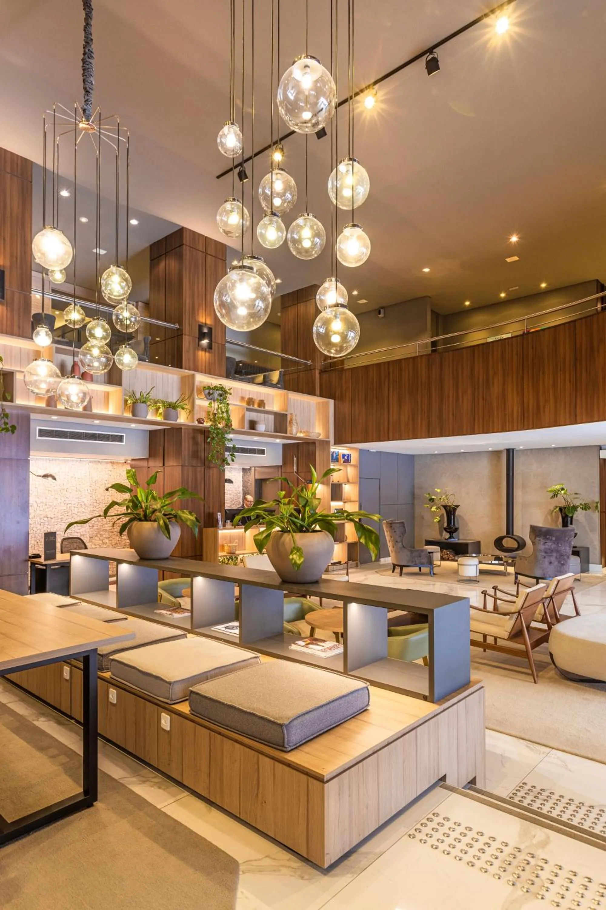 Lobby or reception in Grand Mercure Curitiba Rayon