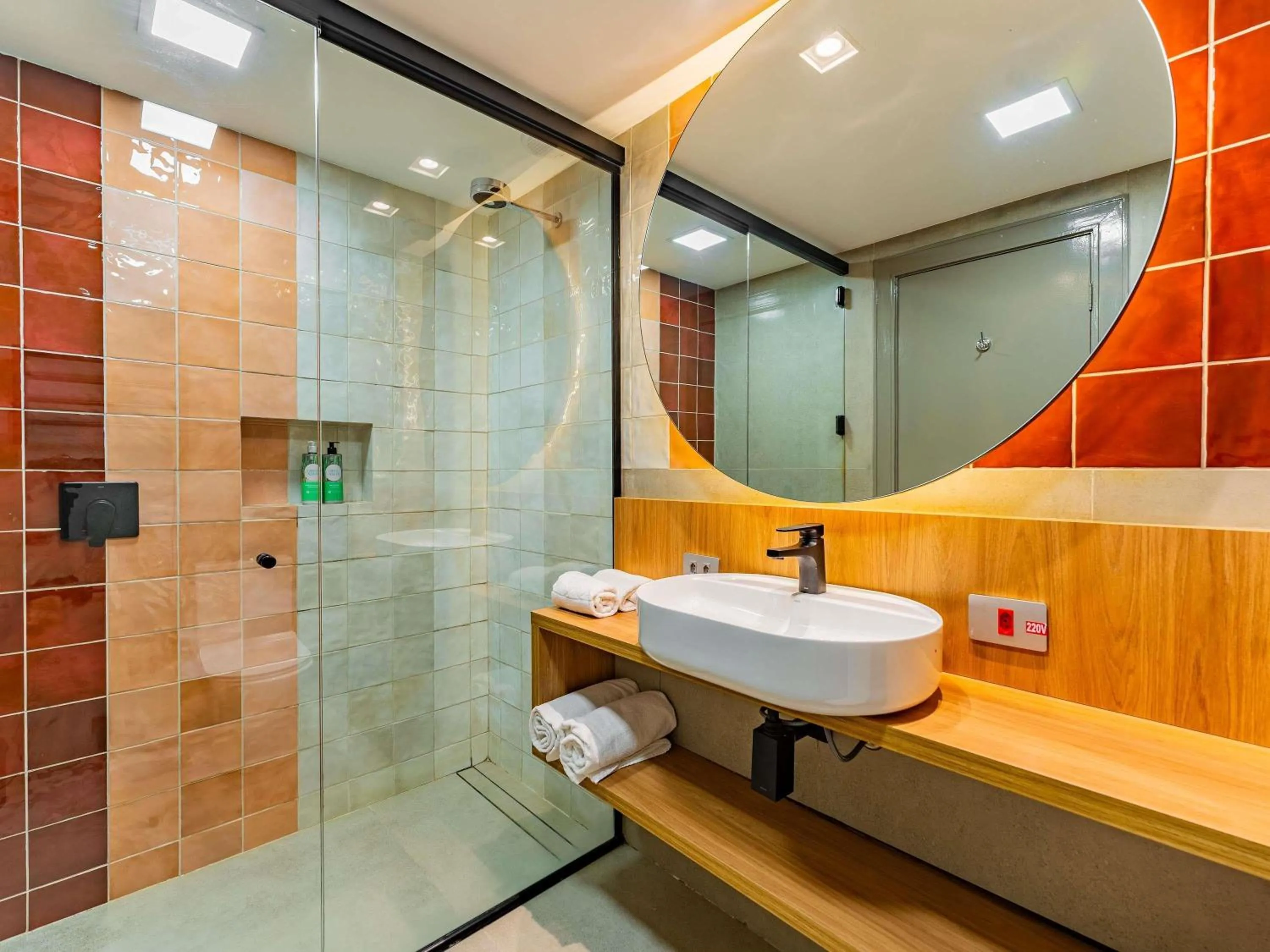 Bedroom in Grand Mercure Curitiba Rayon