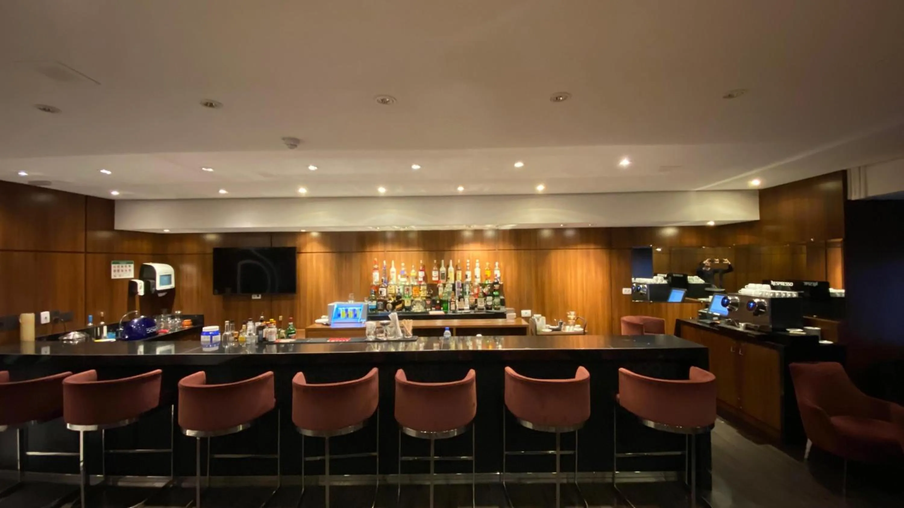 Nightclub / DJ in Grand Mercure Curitiba Rayon