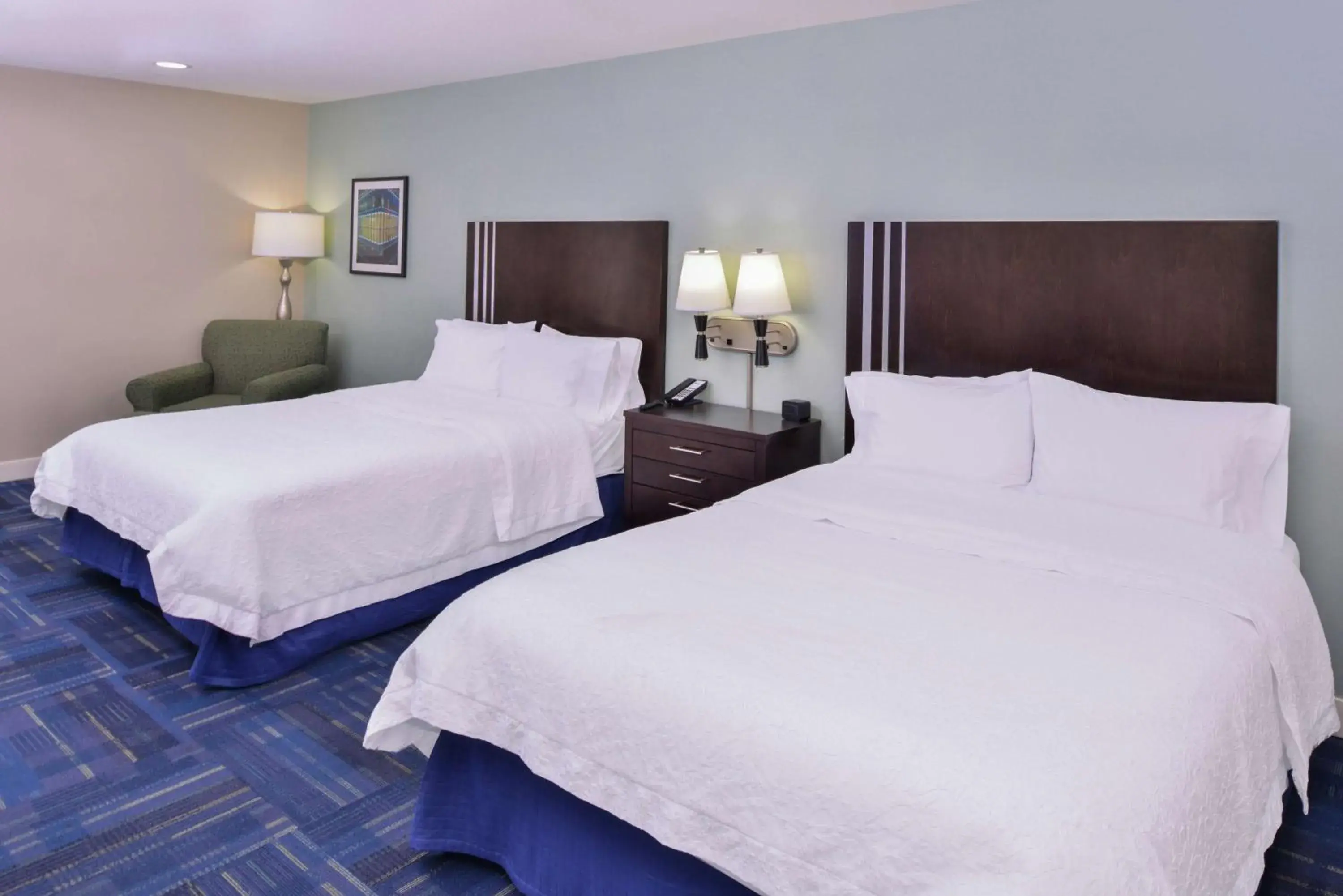 Bed in Hampton Inn Eugene Bed in Hampton Inn Eugene