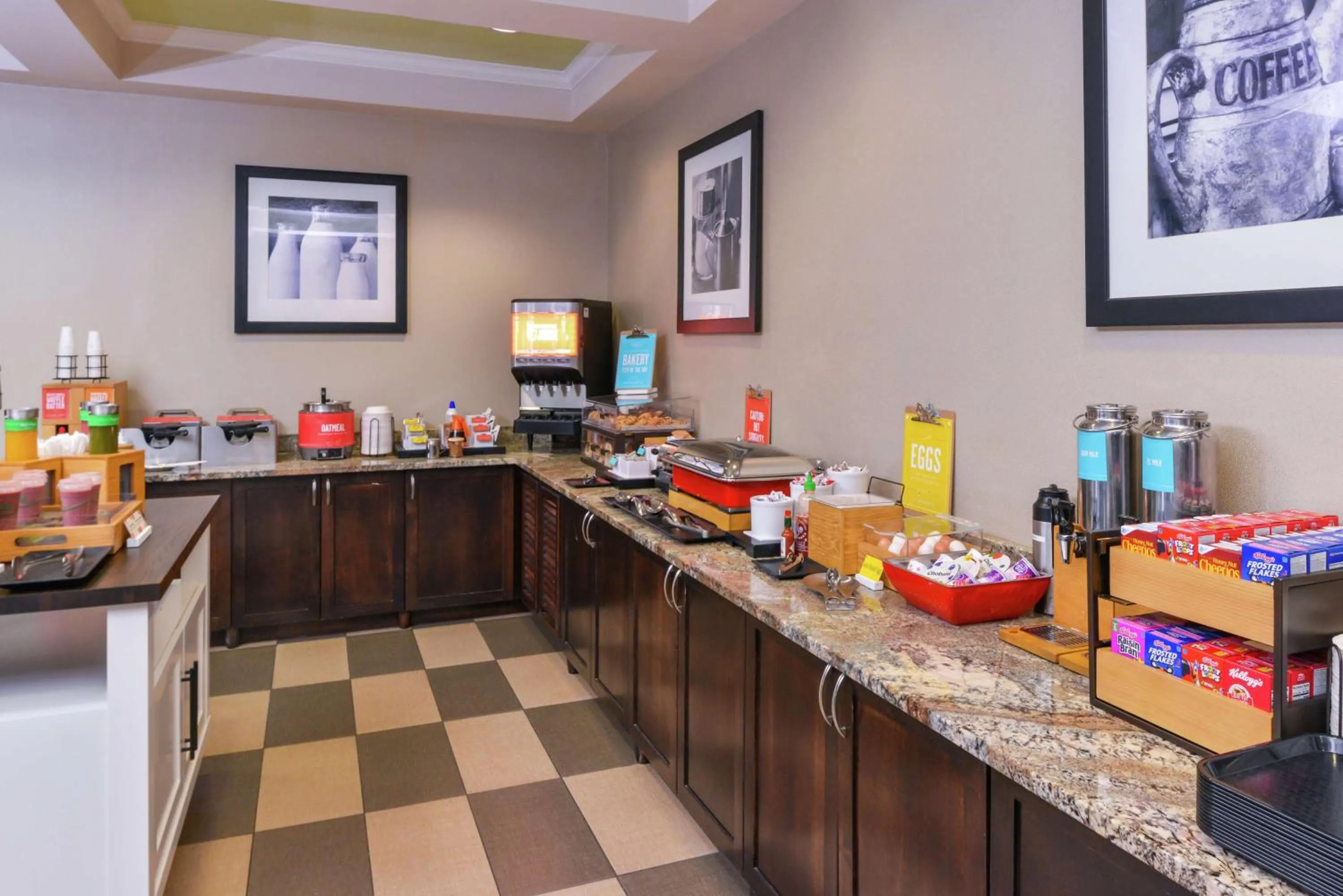 Breakfast in Hampton Inn Eugene