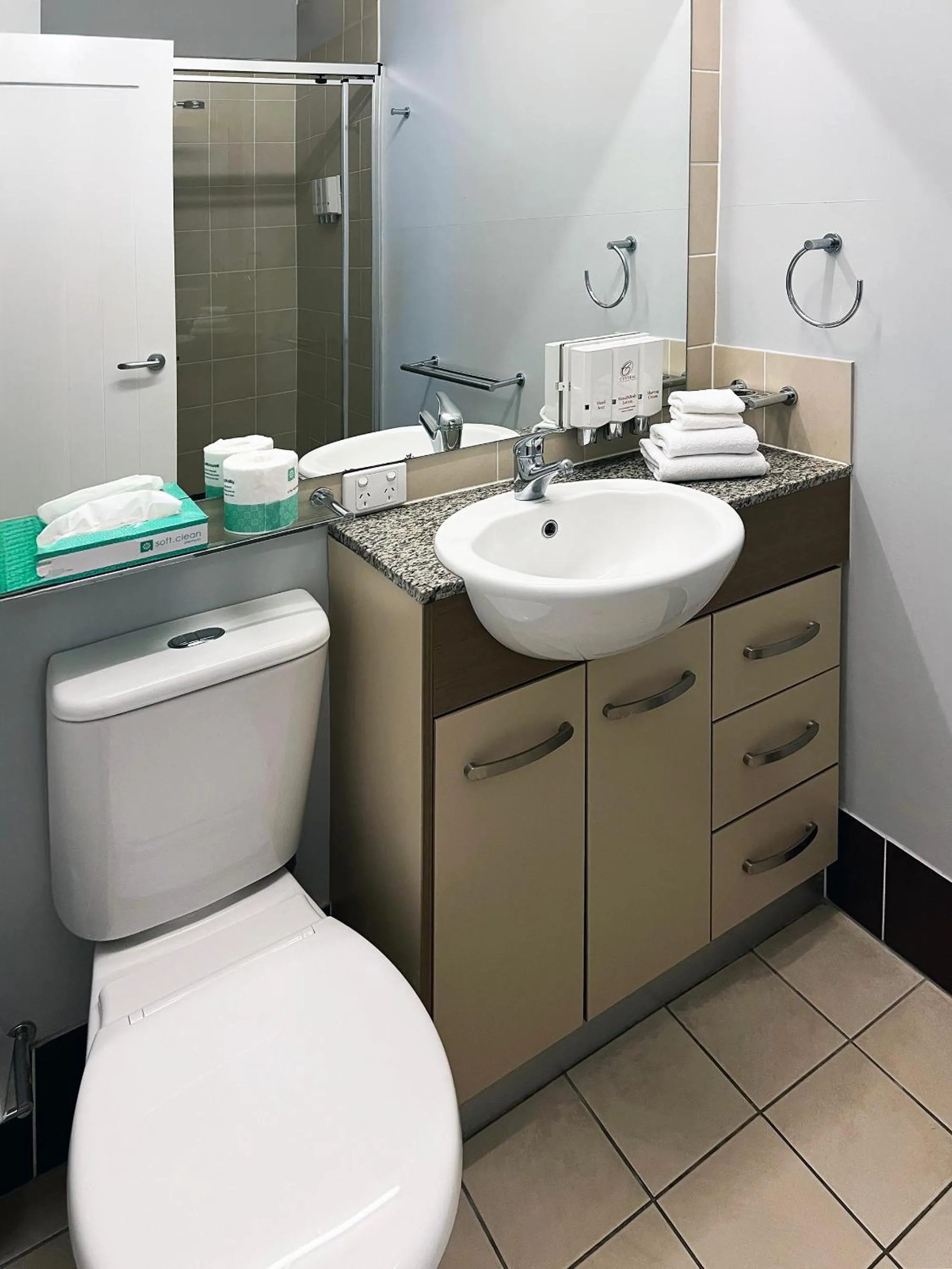 Bathroom in Caloundra Central Apartment Hotel Official