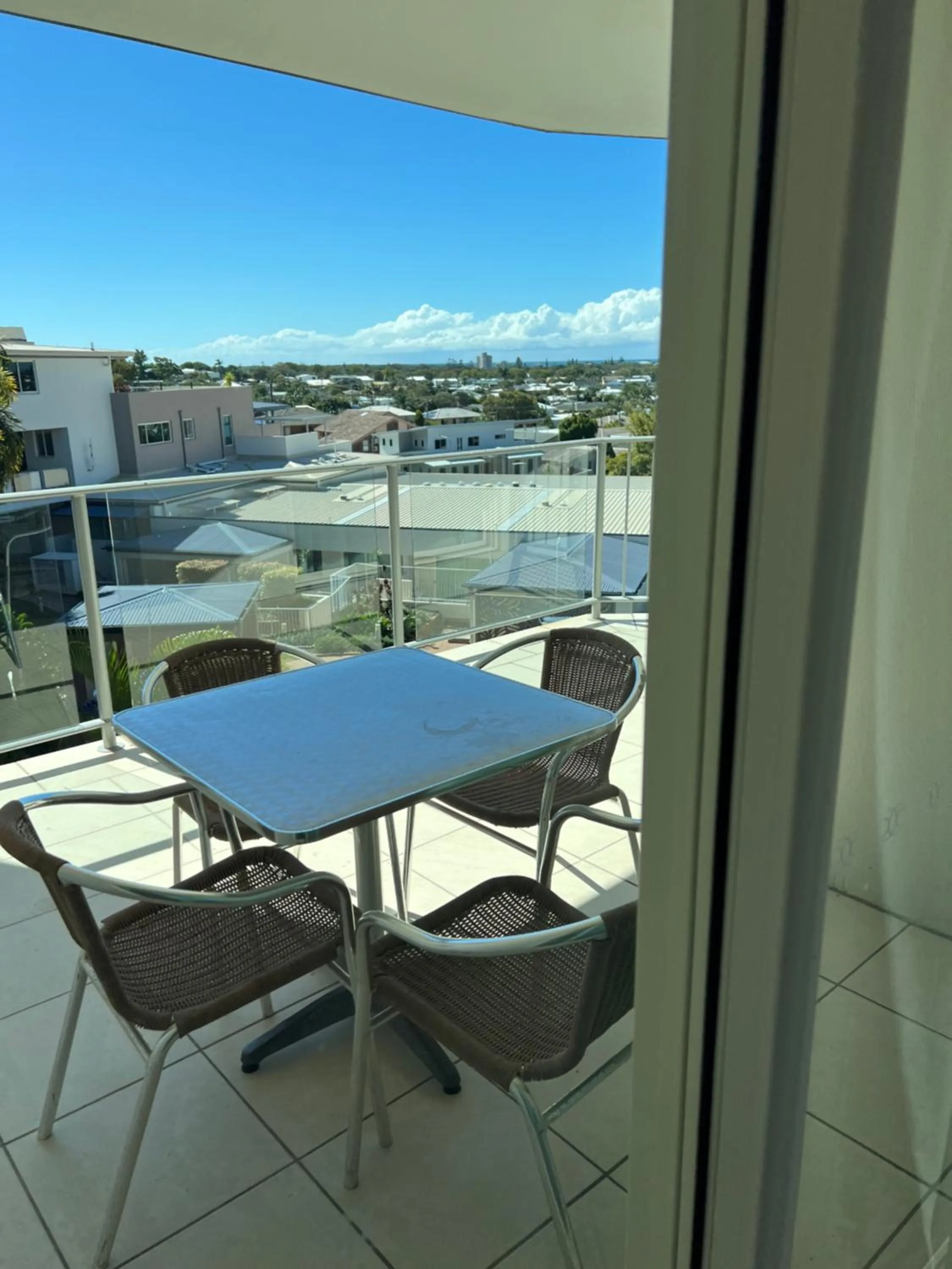 Patio in Caloundra Central Apartment Hotel Official
