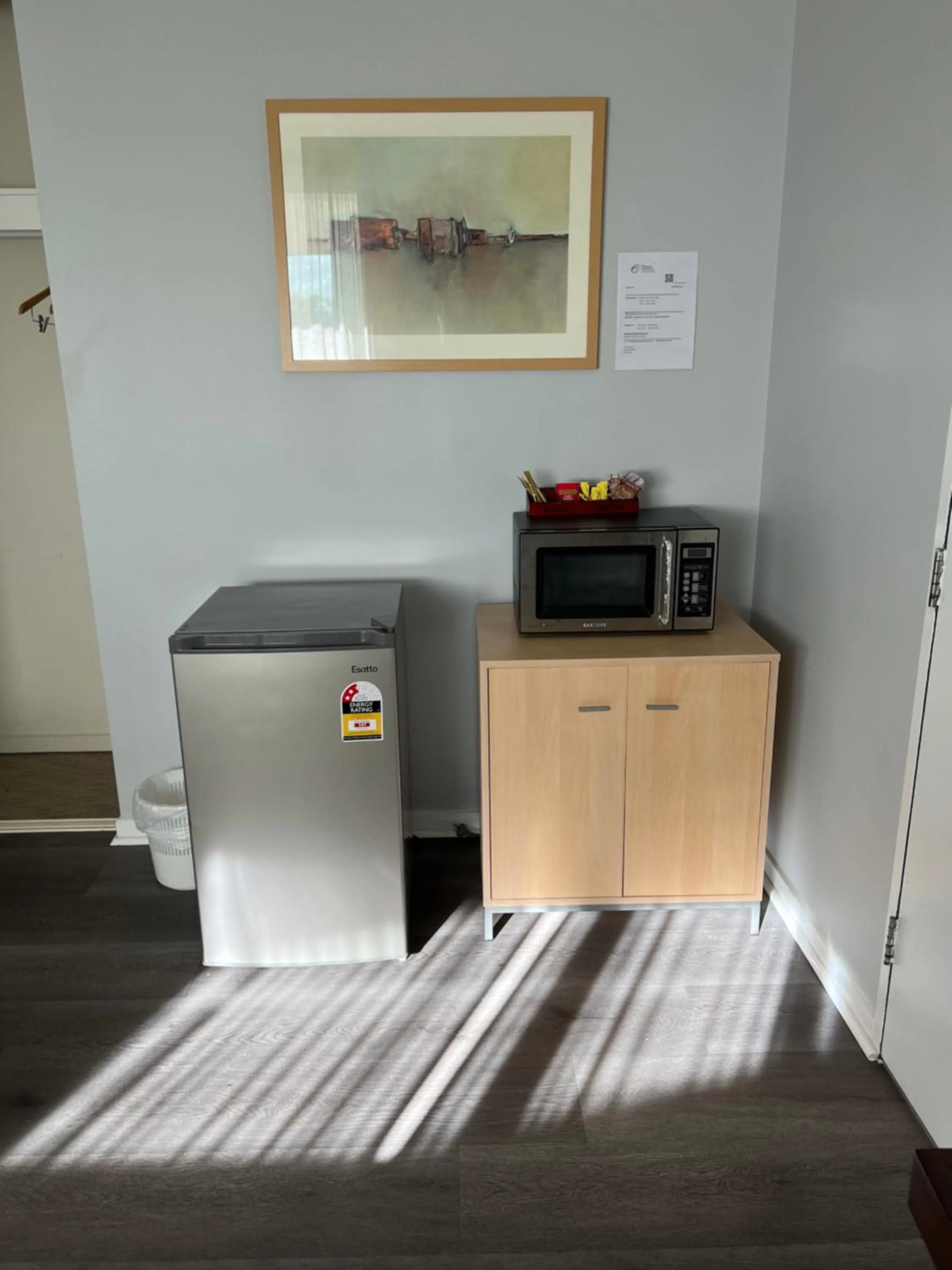 Kitchen or kitchenette in Caloundra Central Apartment Hotel Official