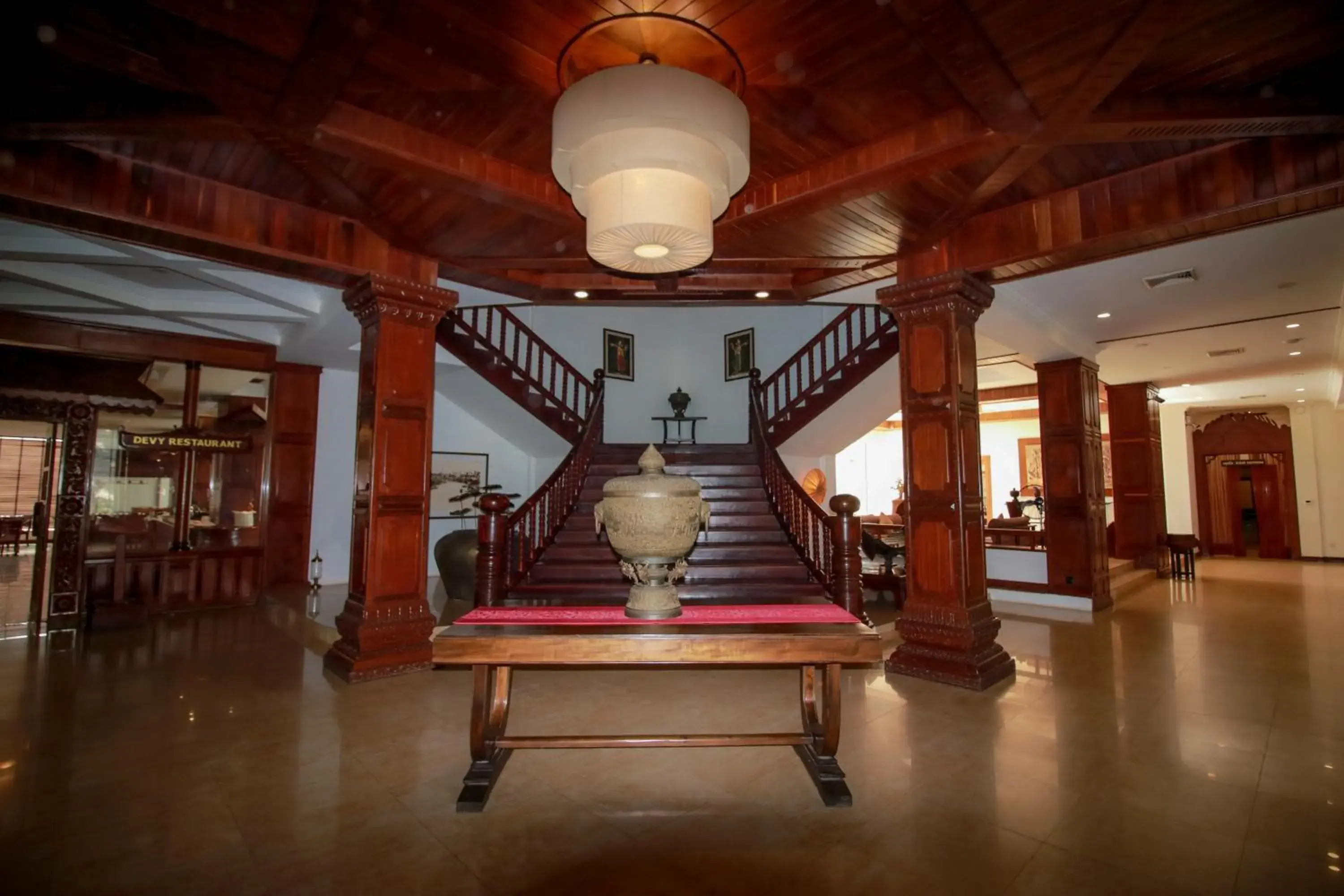 Seating area, Lobby/Reception in Kingdom Angkor Hotel