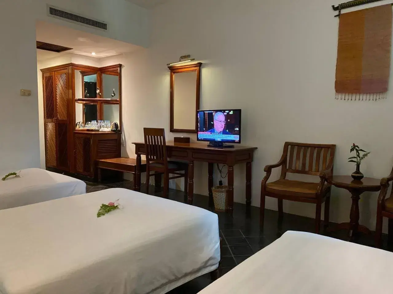 Bedroom, TV/Entertainment Center in Kingdom Angkor Hotel