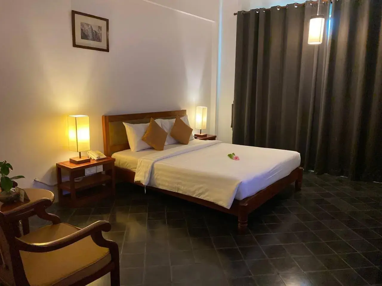 Bed in Kingdom Angkor Hotel