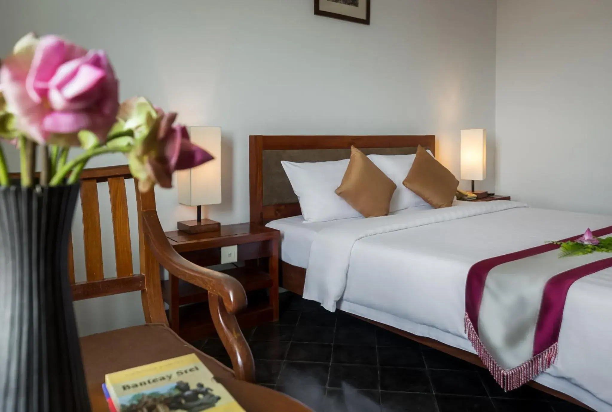Photo of the whole room, Bed in Kingdom Angkor Hotel