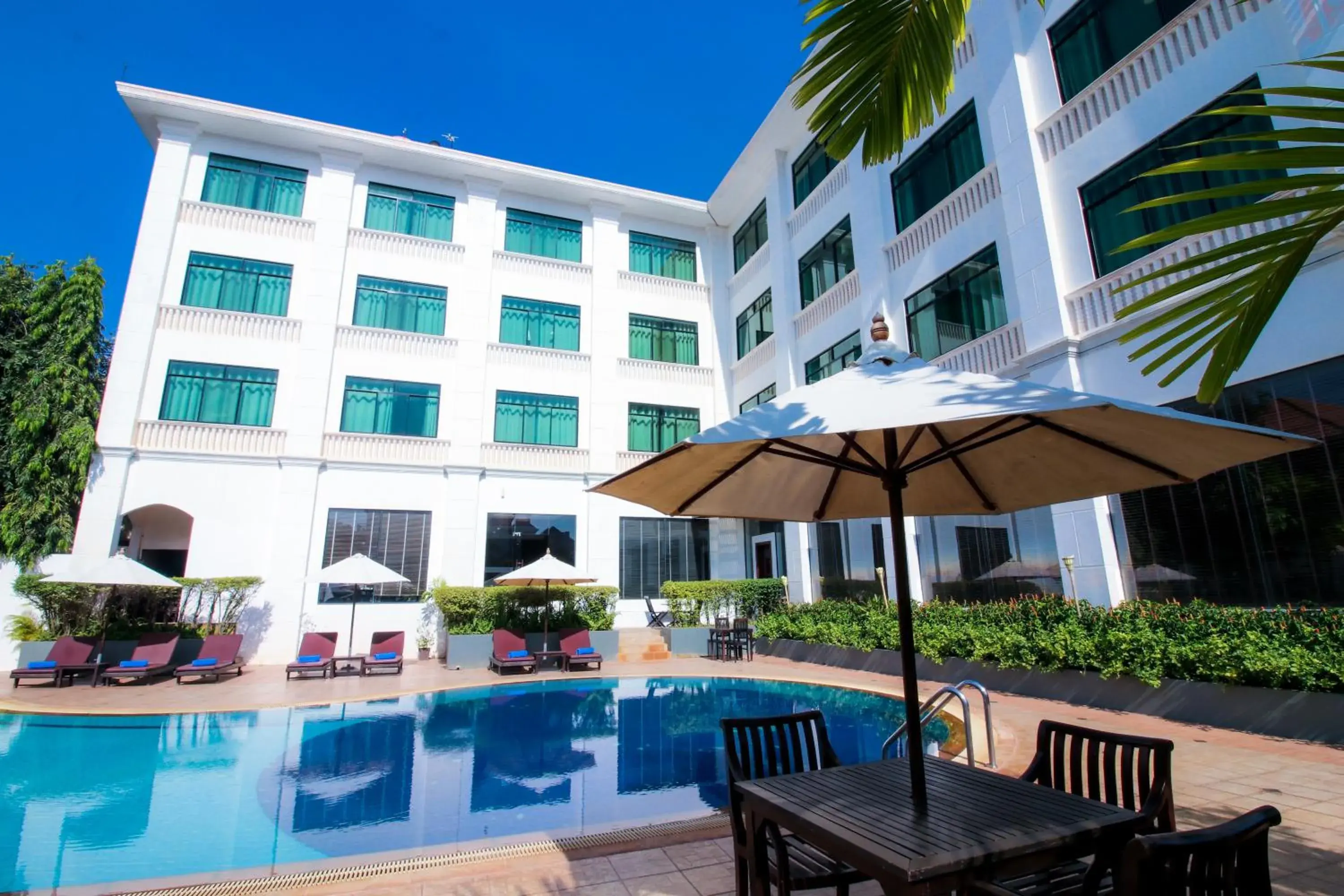 Swimming Pool in Kingdom Angkor Hotel