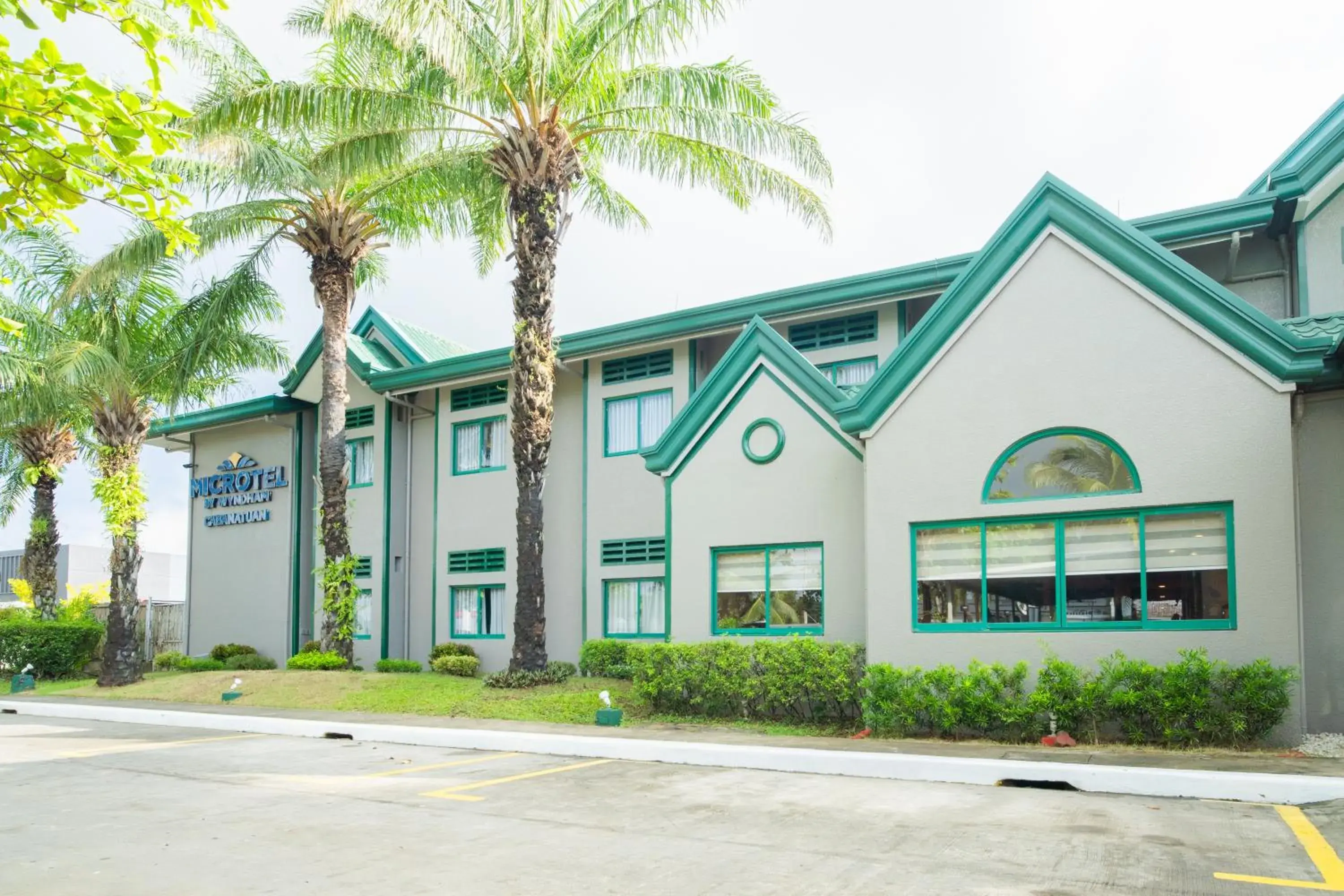 Property building in Microtel by Wyndham Cabanatuan Property building in Microtel by Wyndham Cabanatuan