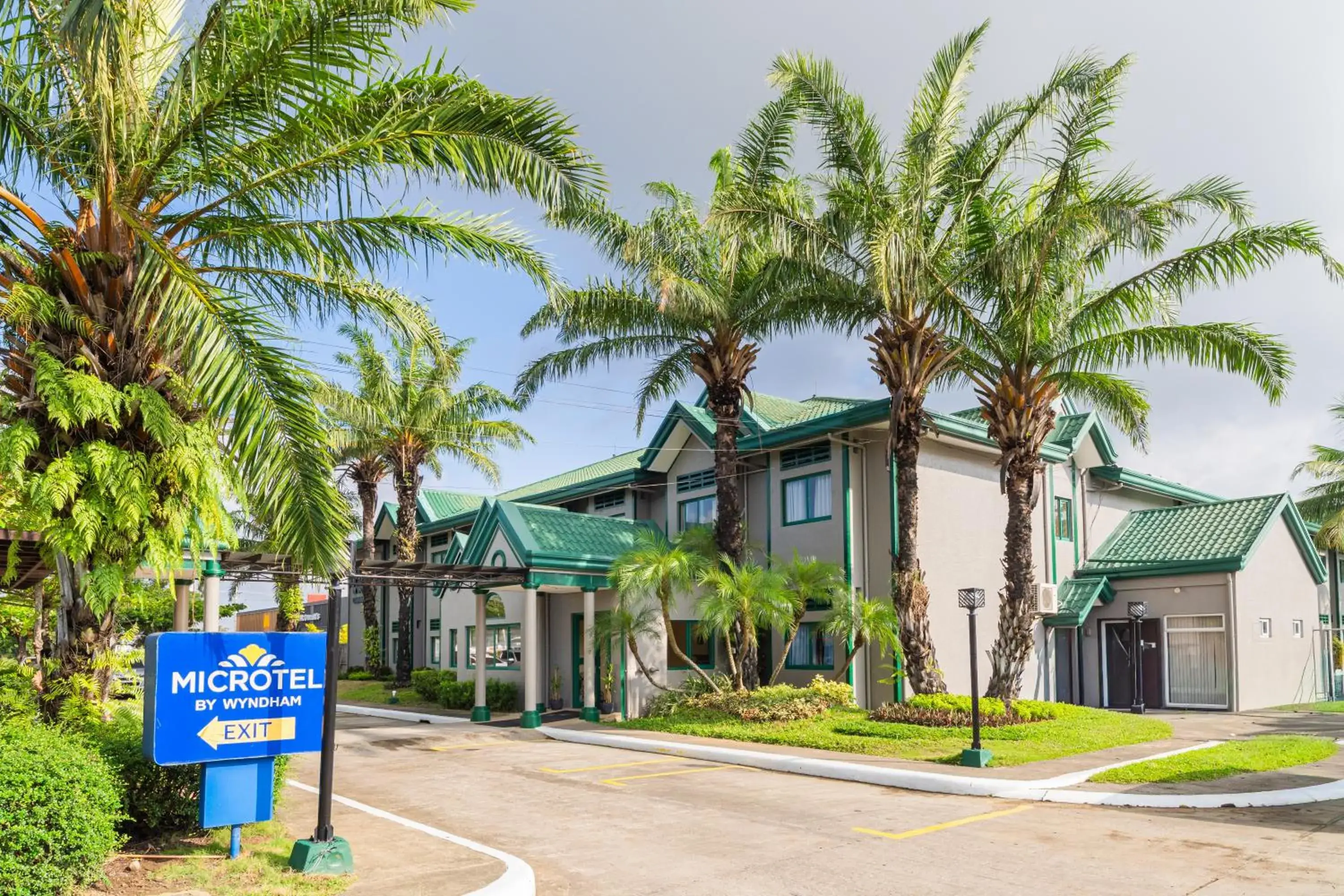 Property building in Microtel by Wyndham Cabanatuan Property building in Microtel by Wyndham Cabanatuan