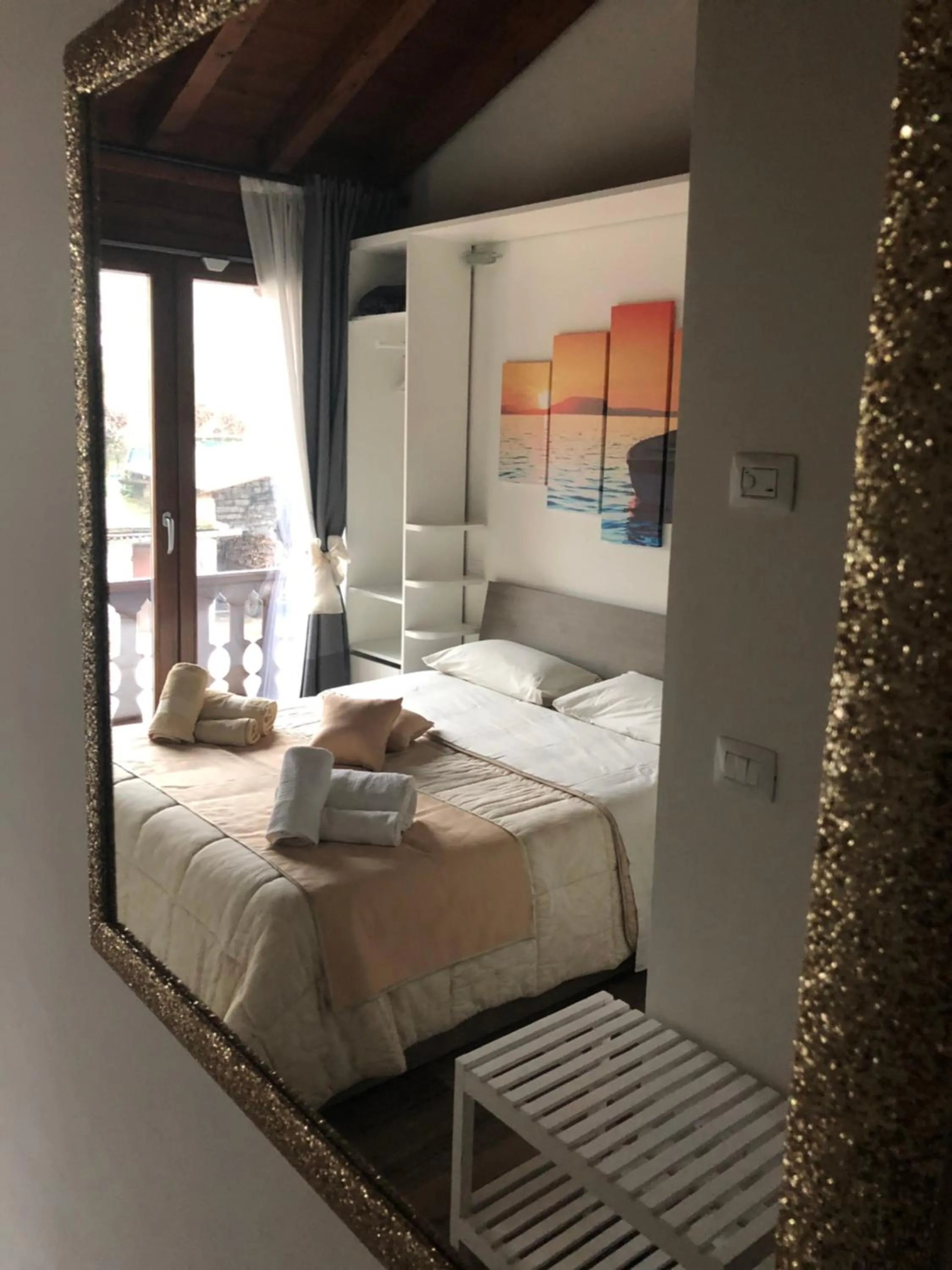 Photo of the whole room, Bed in La terrazza sulle vigne B&B