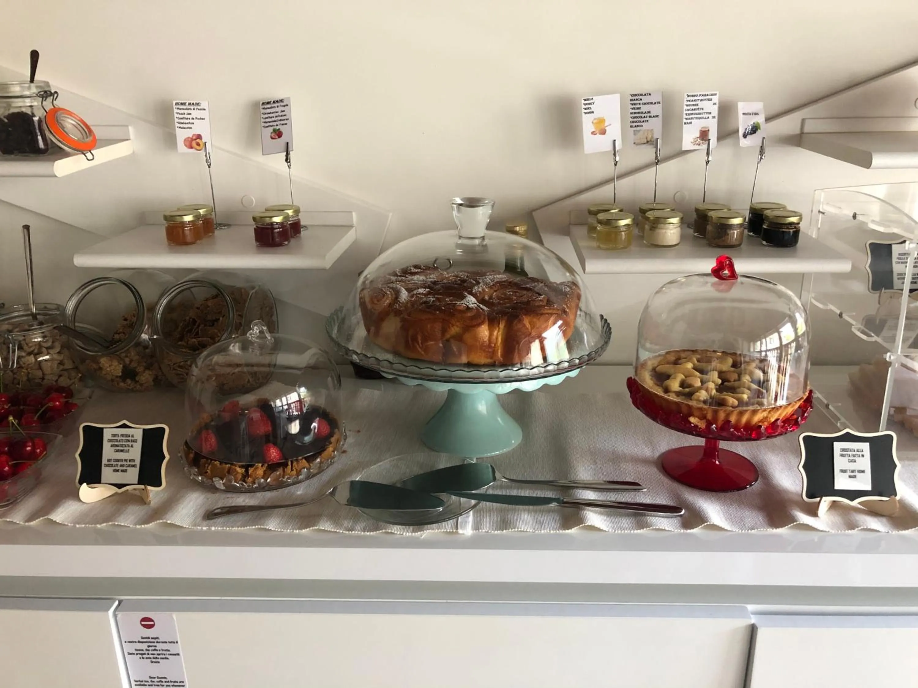 Food and drinks in La terrazza sulle vigne B&B