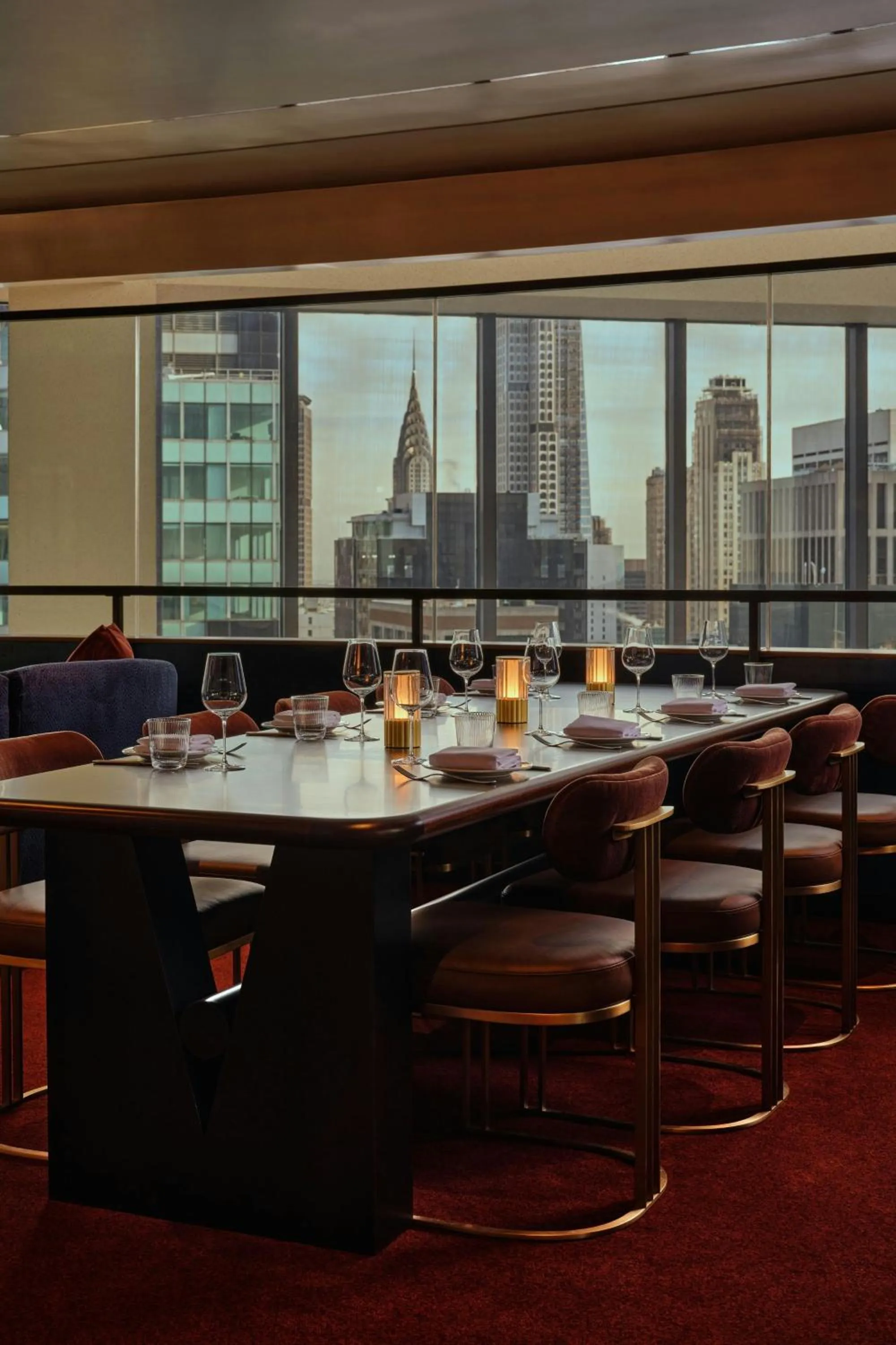 Restaurant/places to eat in New York Marriott Marquis