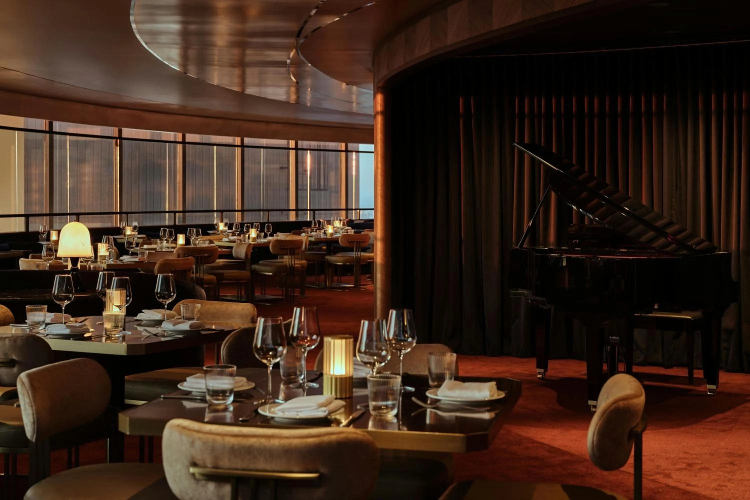 Restaurant/places to eat in New York Marriott Marquis