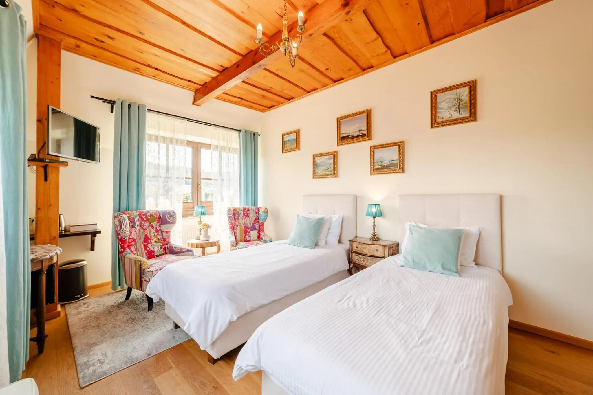 Bed in RetroHouse - wypoczynek dla dorosłych, B&B