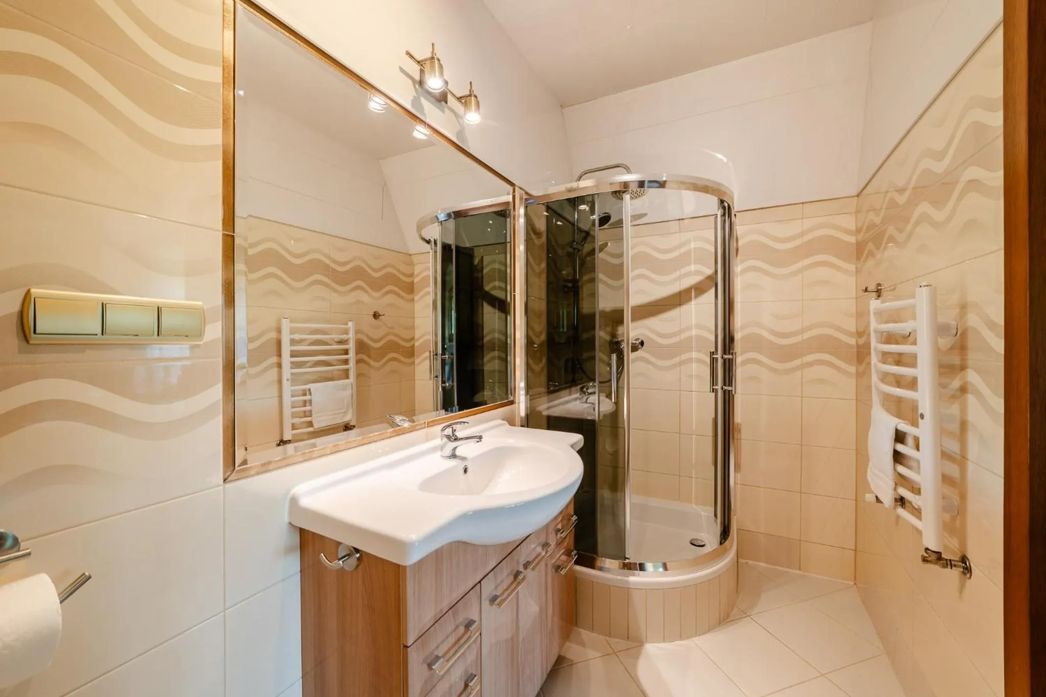 Bathroom in RetroHouse - wypoczynek dla dorosłych, B&B