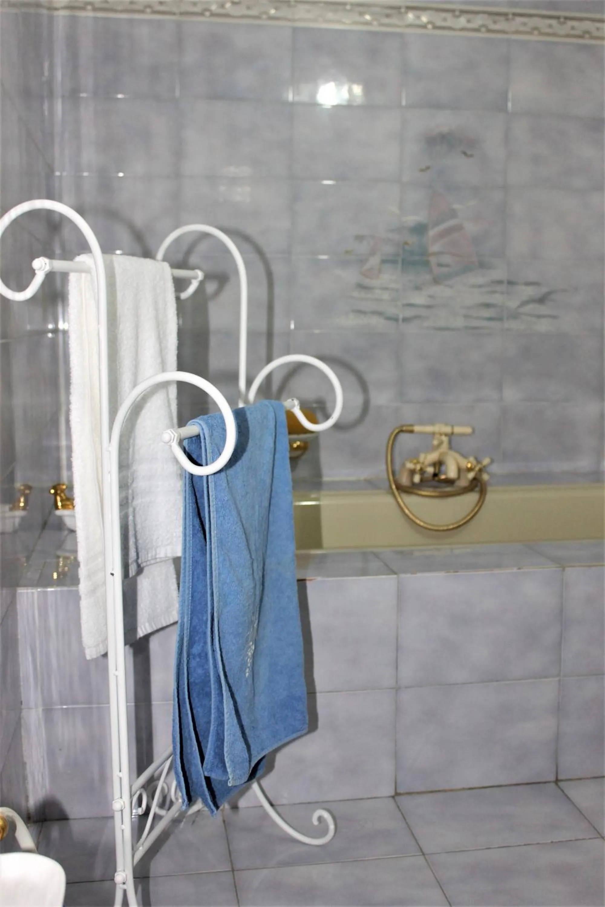 Bathroom in San Peter's Golden Rooms