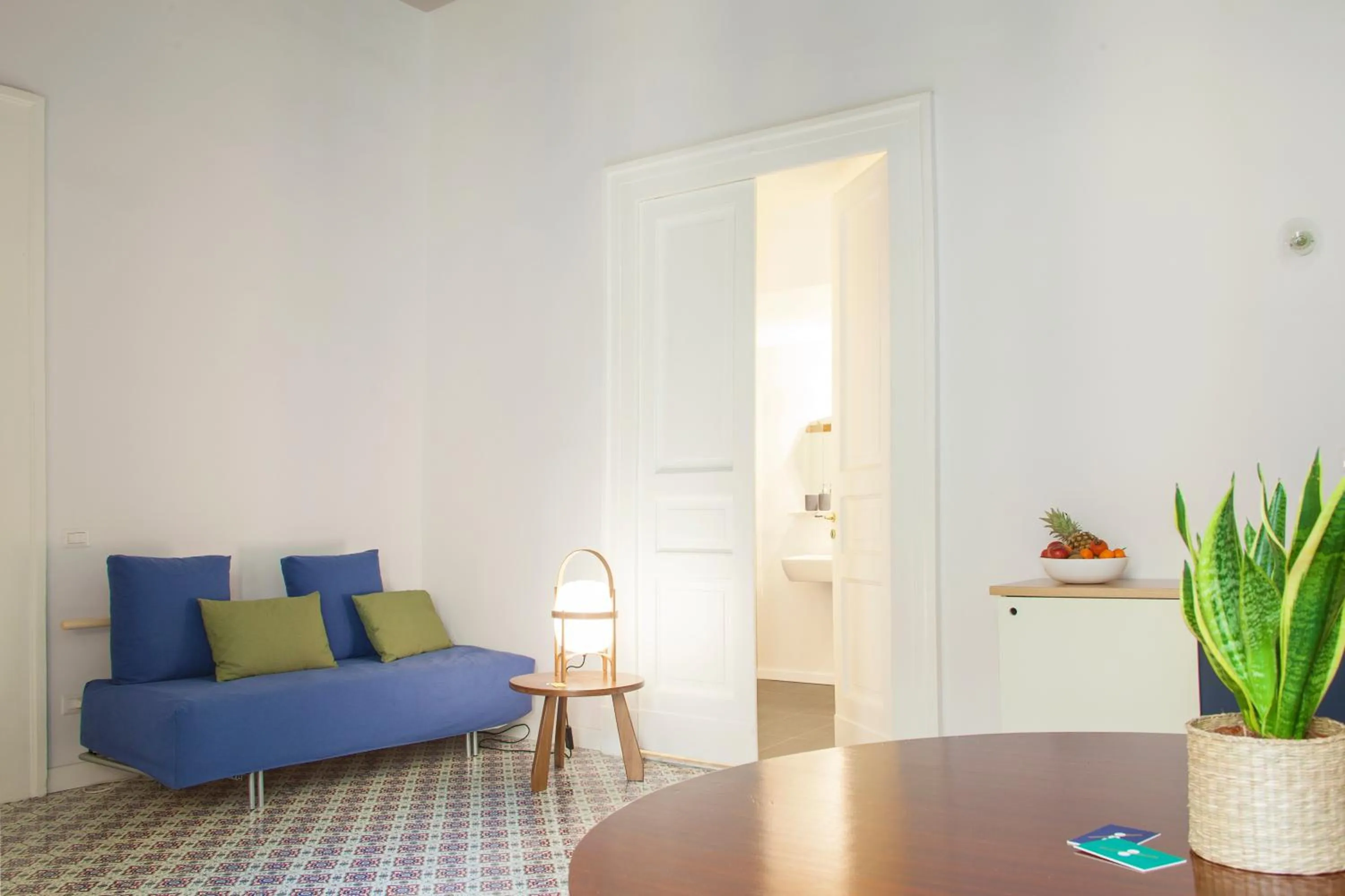 Seating area in SuperOtium