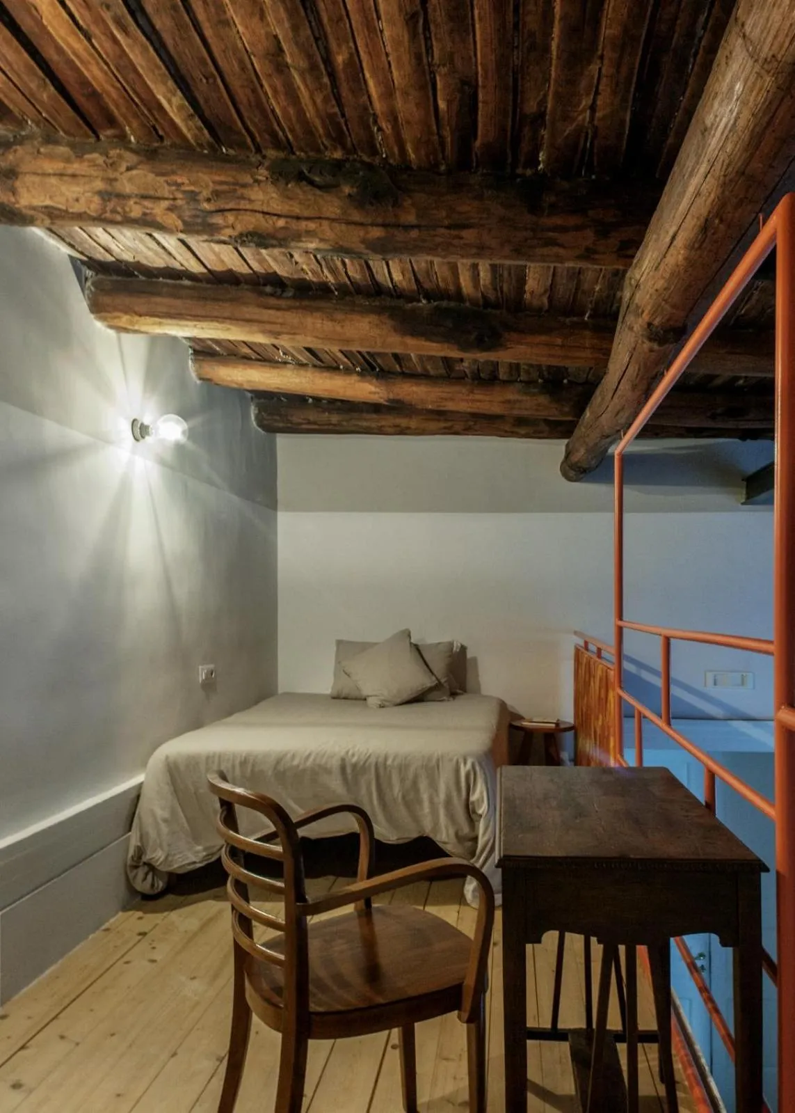 Bedroom, Bed in SuperOtium