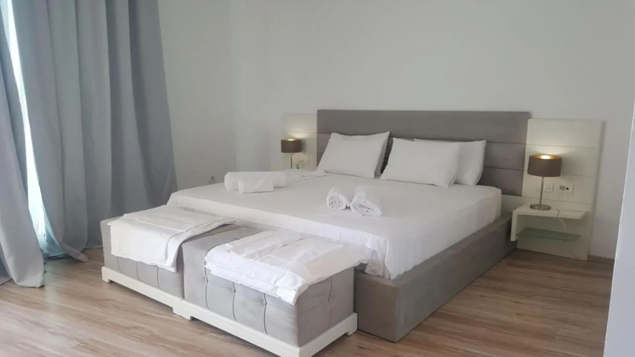 Double Room with Balcony and Sea View - single occupancy in Ventus Harbor Hotel
