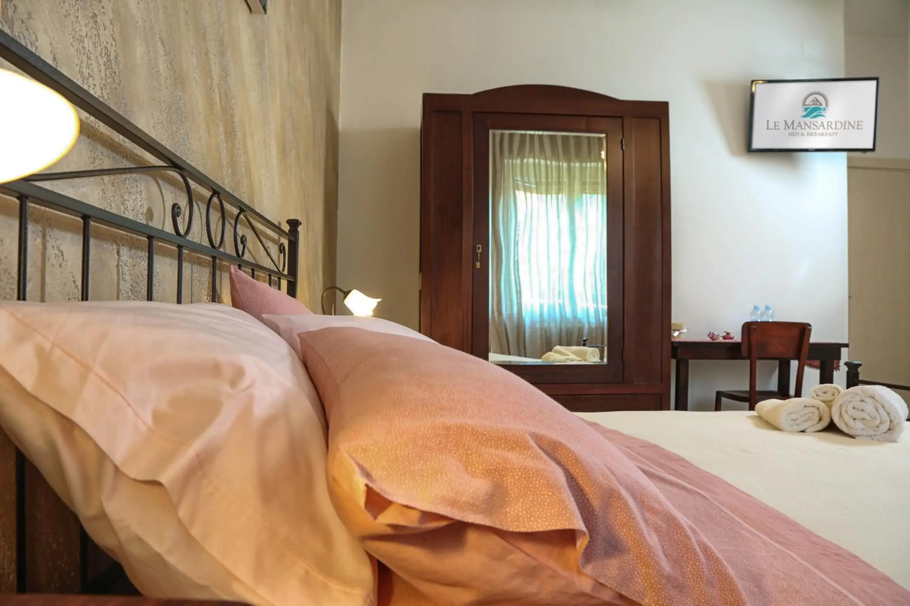 Deluxe Junior Suite - single occupancy in Le mansardine Deluxe Junior Suite - single occupancy in Le mansardine