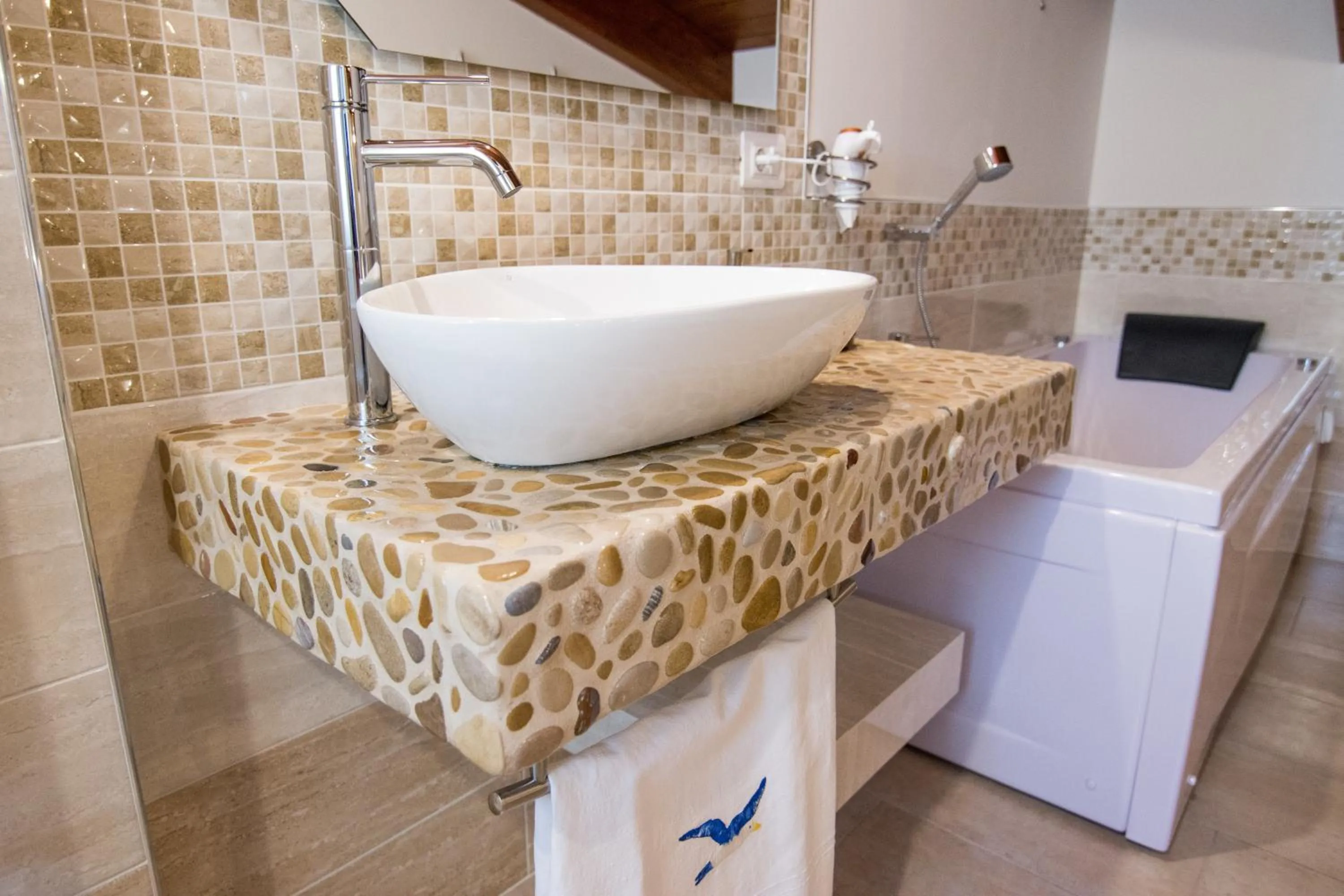 Bathroom in Le mansardine