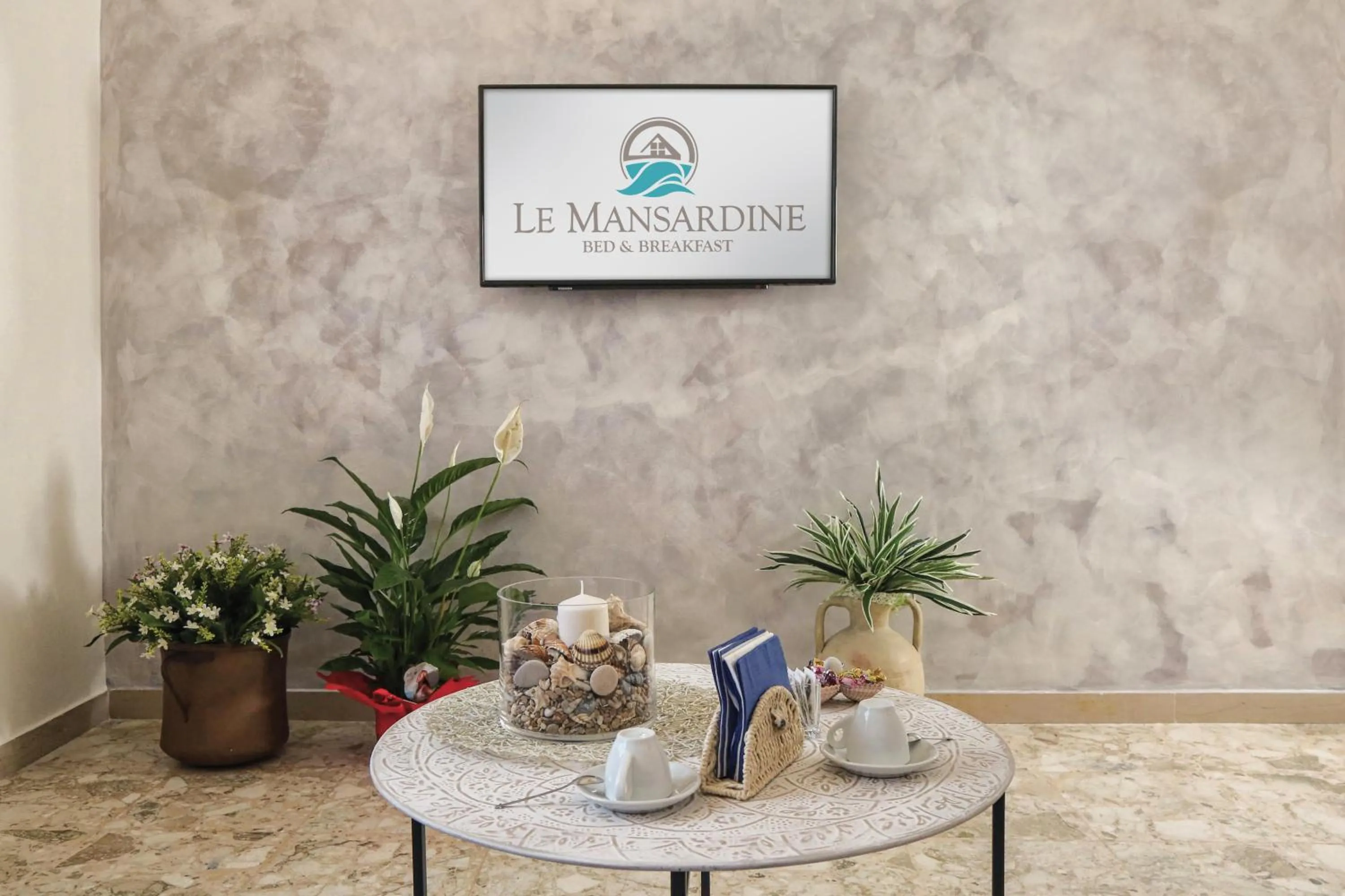 Text overlay in Le mansardine