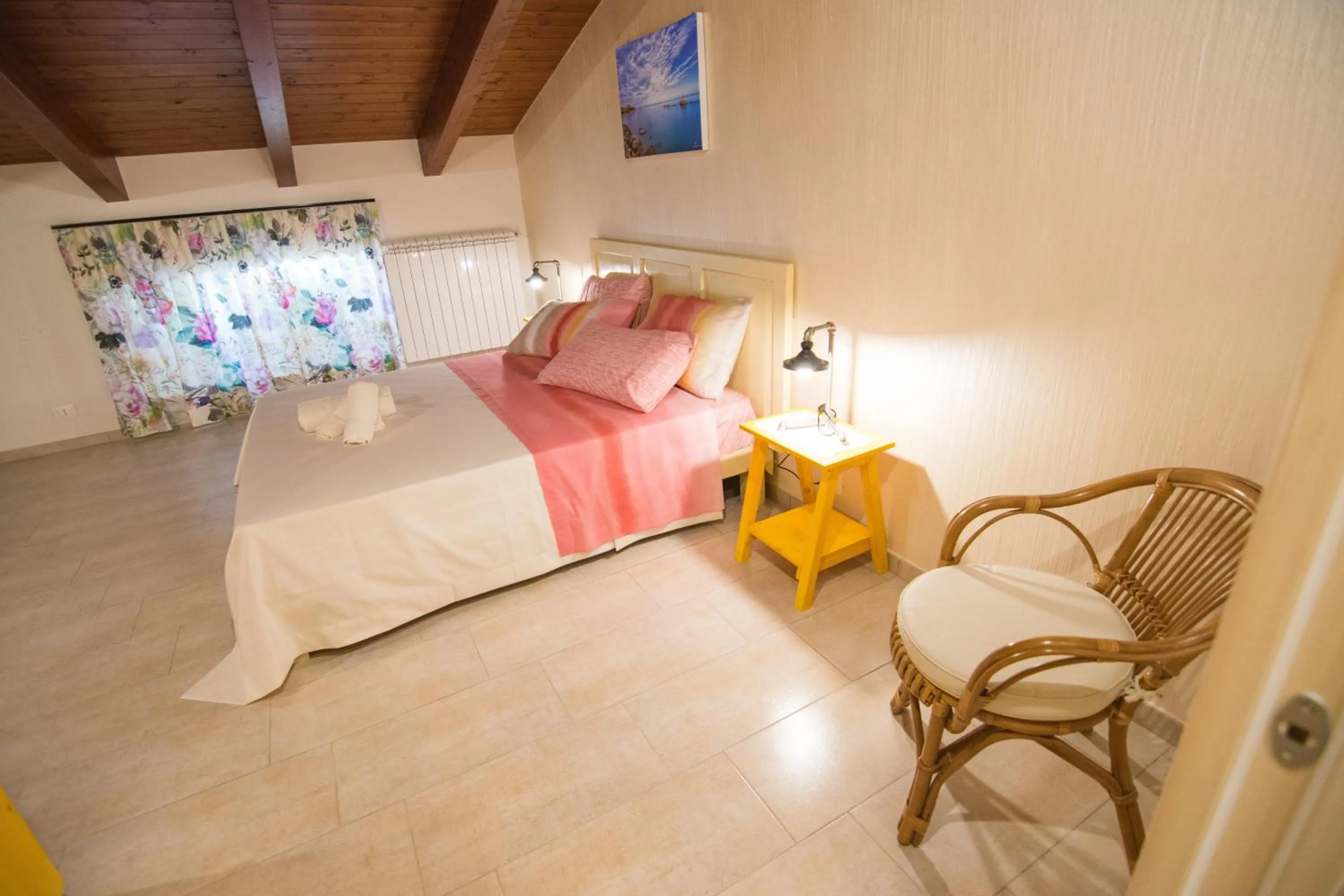 Bed in Le mansardine