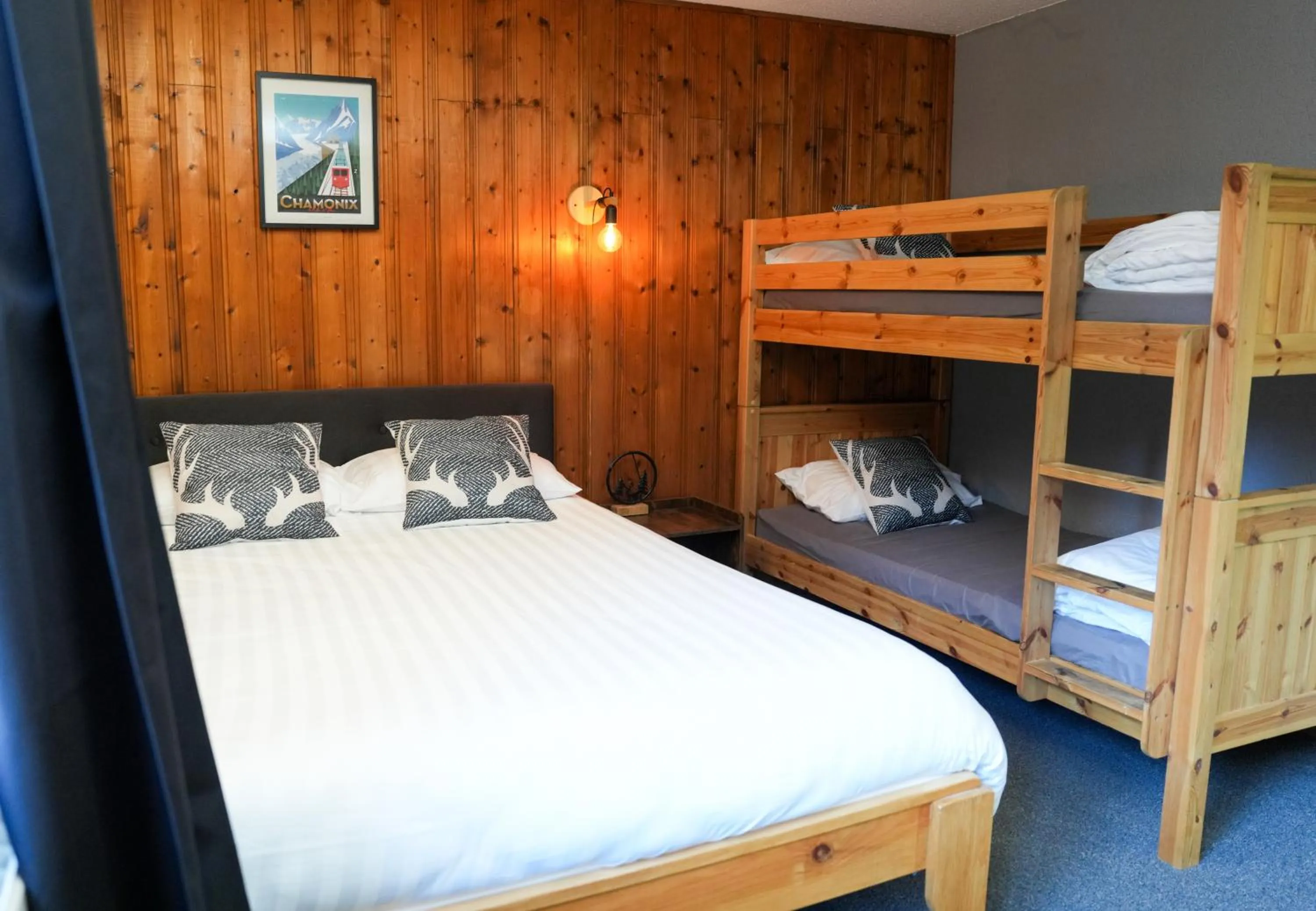 View (from property/room), Bed in Fontaine du Mont Blanc Hotel & Spa